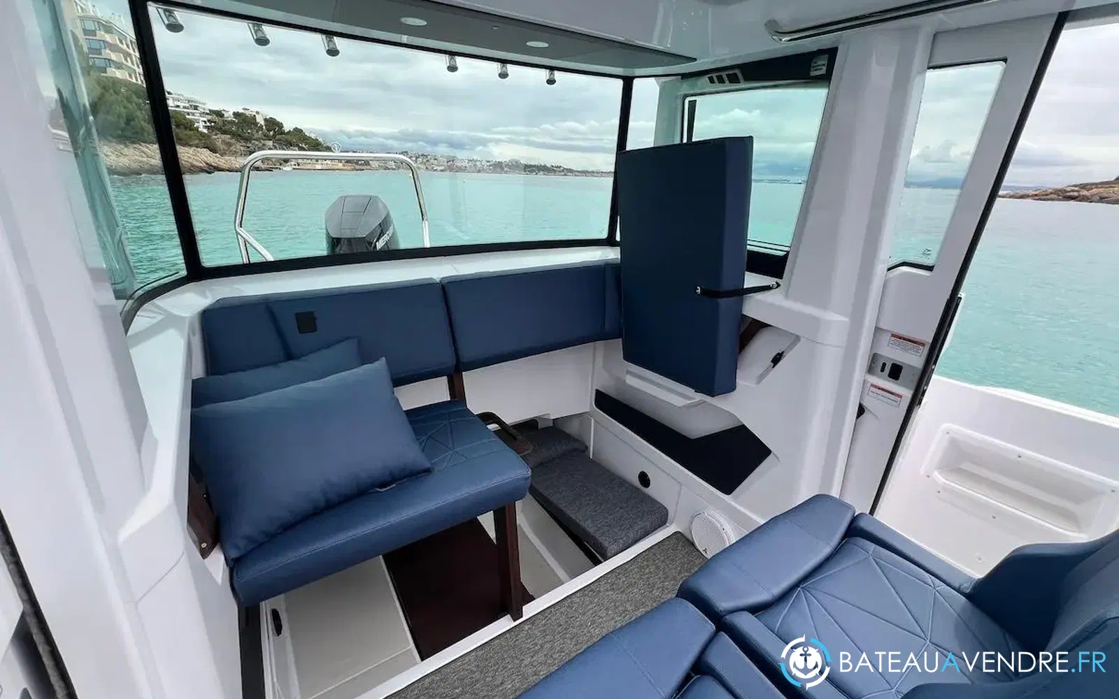slider 26 Axopar 29 XC CROSS CABIN
