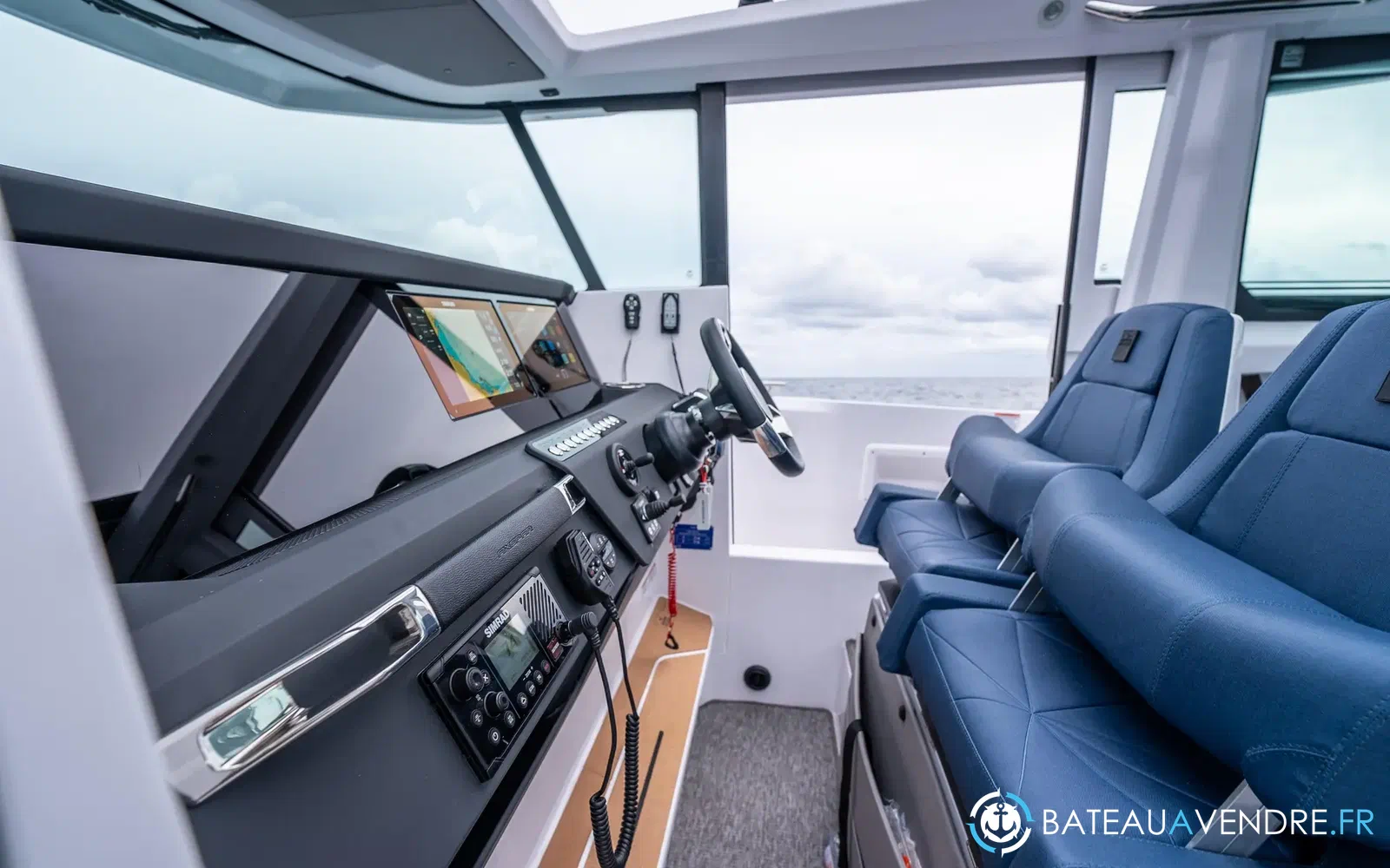 slider 32 Axopar 29 XC CROSS CABIN