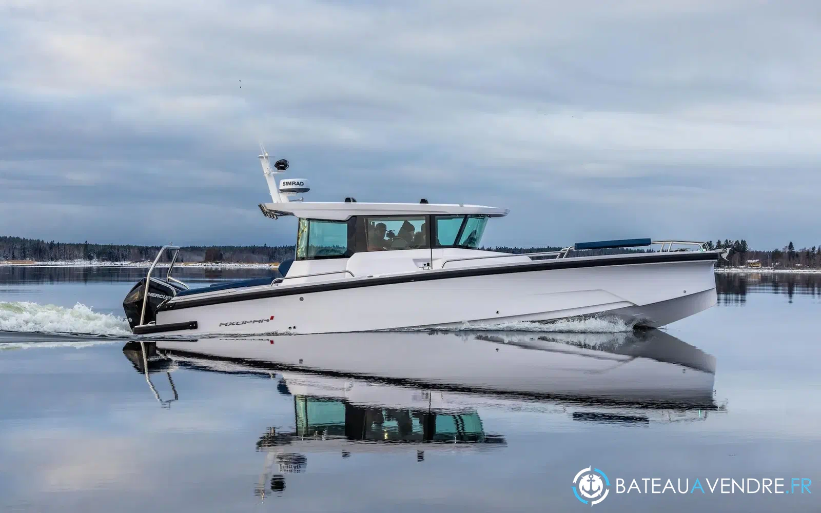 slider 4 Axopar 29 XC CROSS CABIN