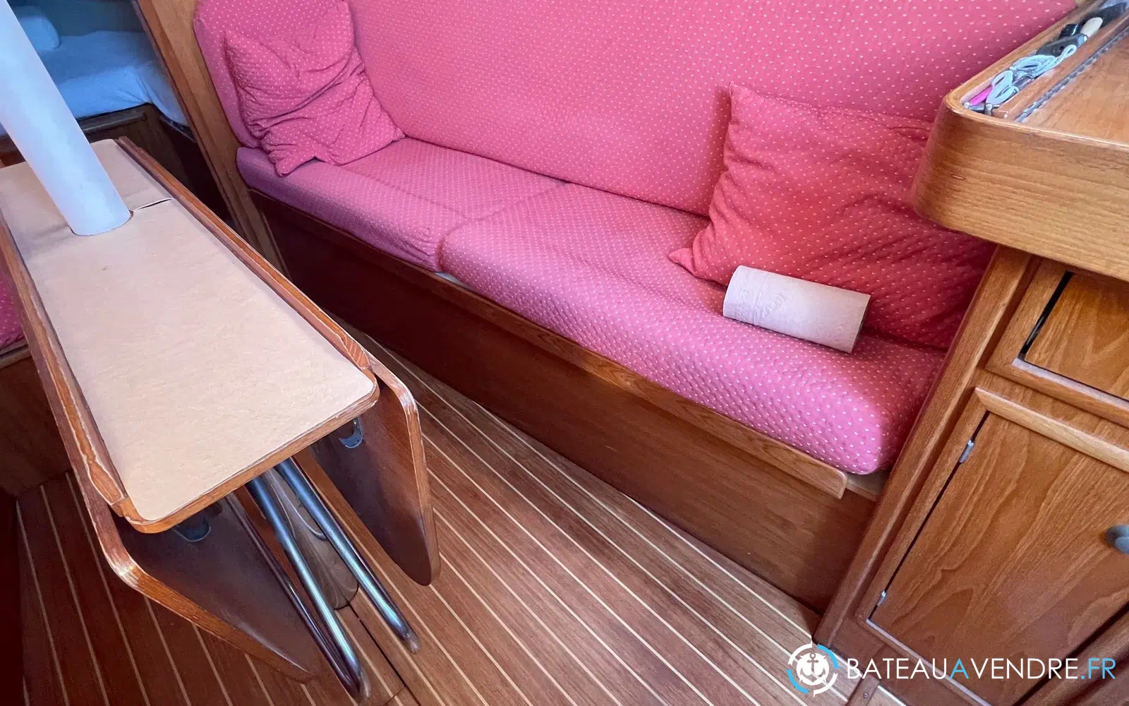 slider 10 Jeanneau Sun Odyssey 31