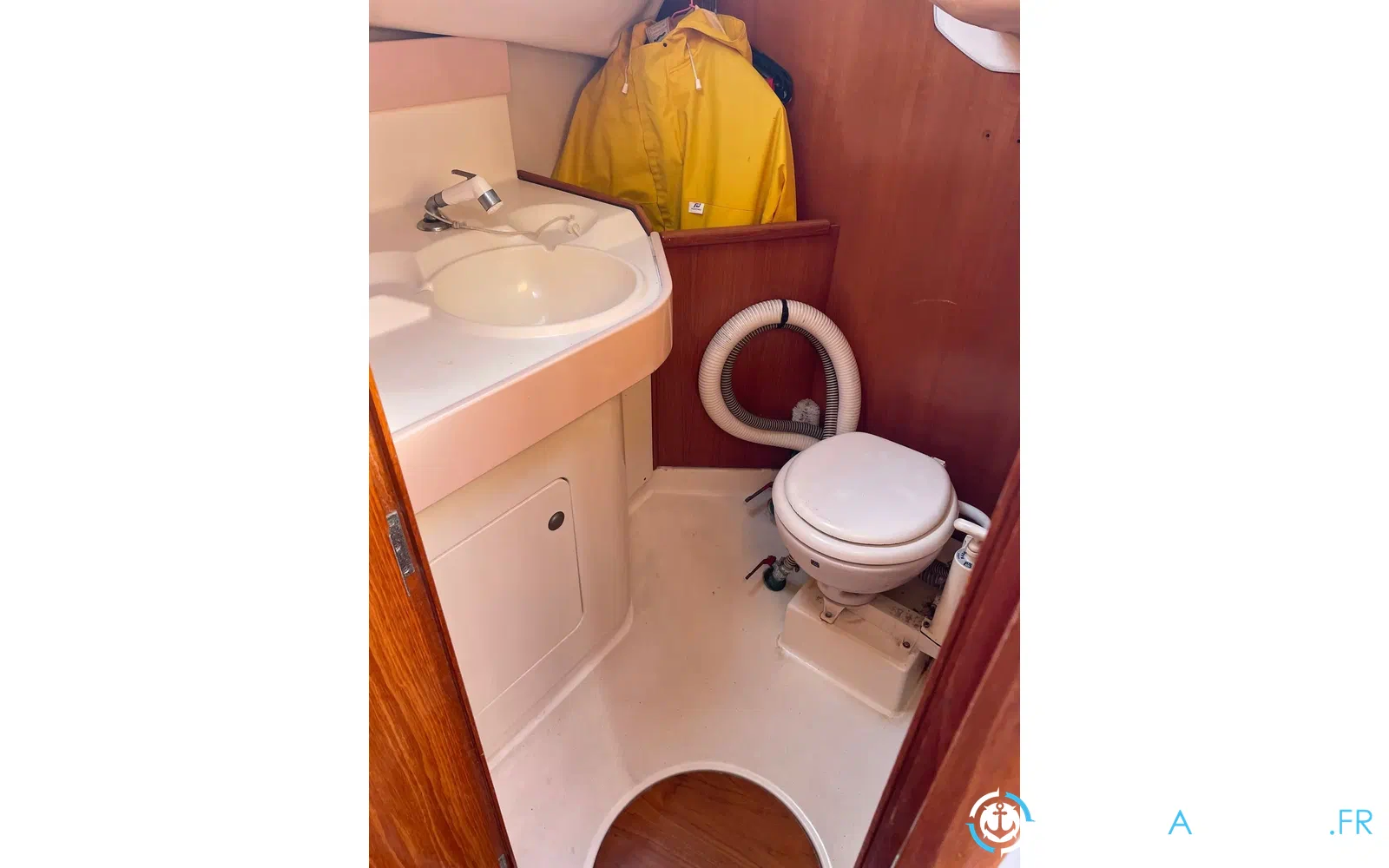 slider 11 Jeanneau Sun Odyssey 31