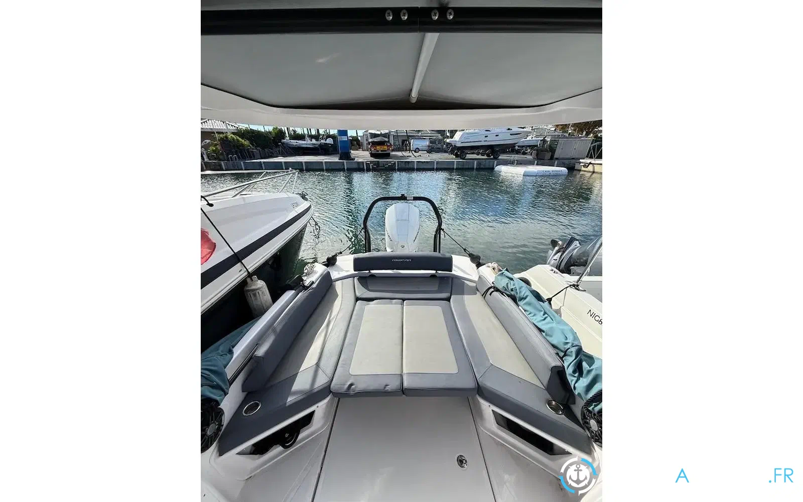 slider 25 Axopar 22 T Top
