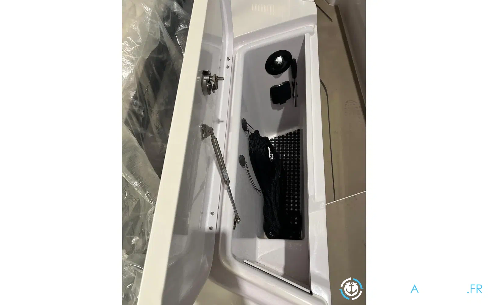 slider 15 Axopar 37 ST