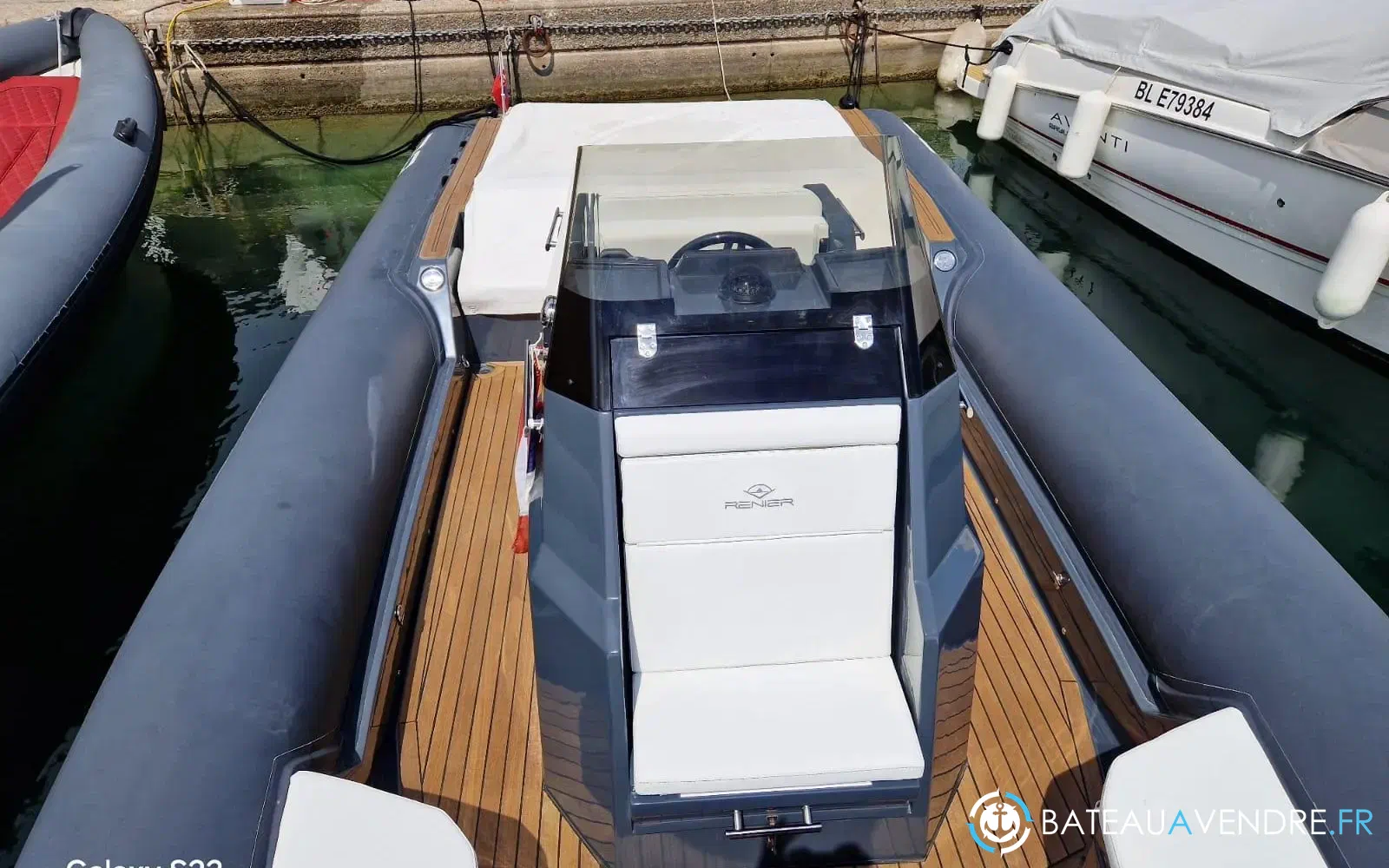 slider 9 Renier R9 Tourer
