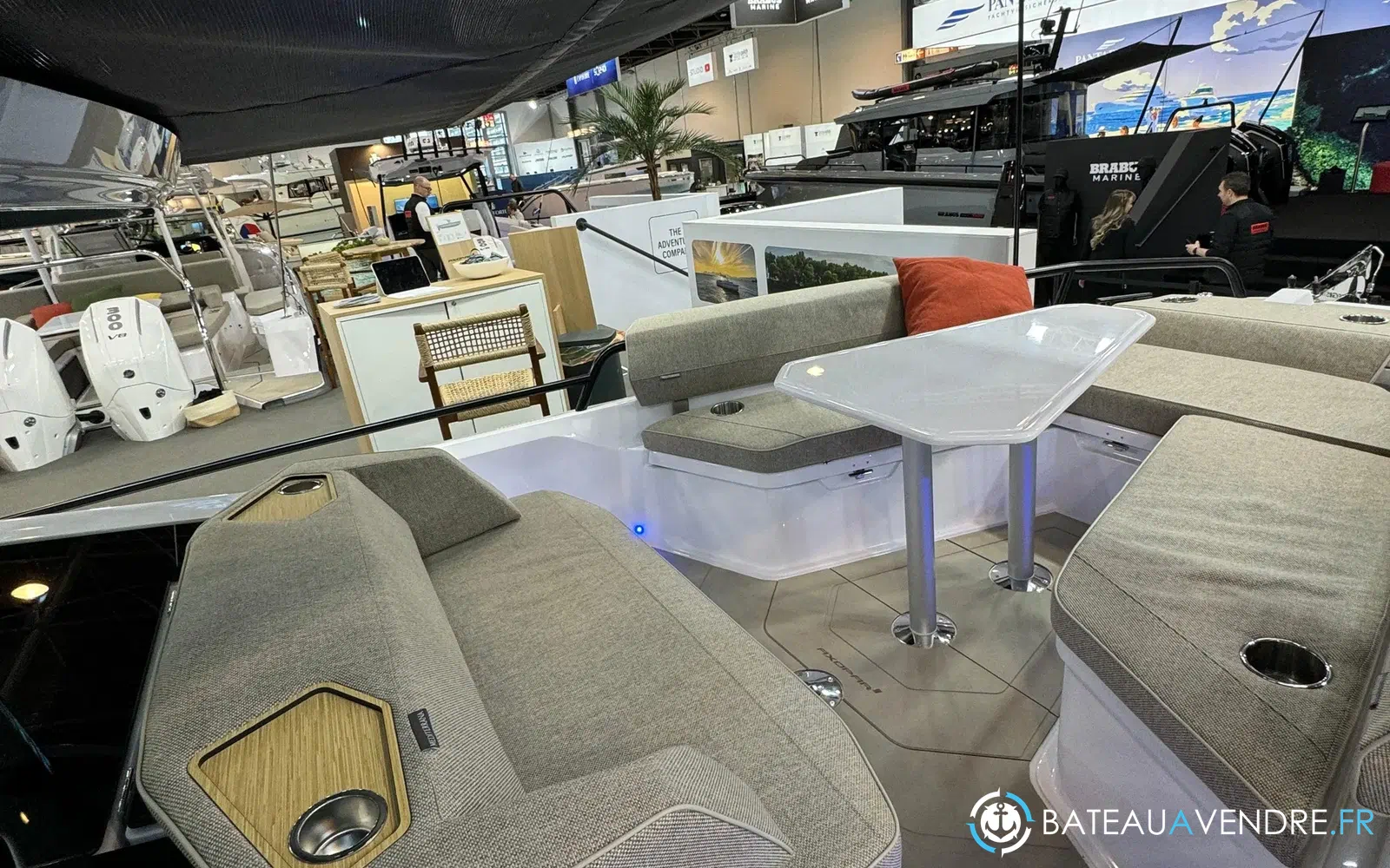 slider 13 Axopar 29 XC CROSS CABIN