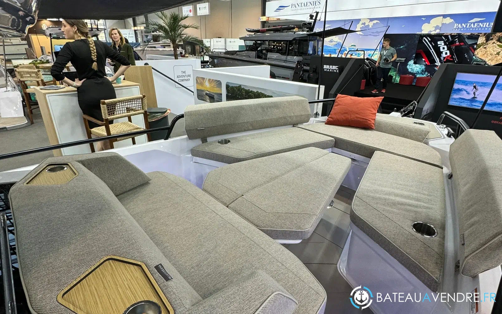 slider 16 Axopar 29 XC CROSS CABIN