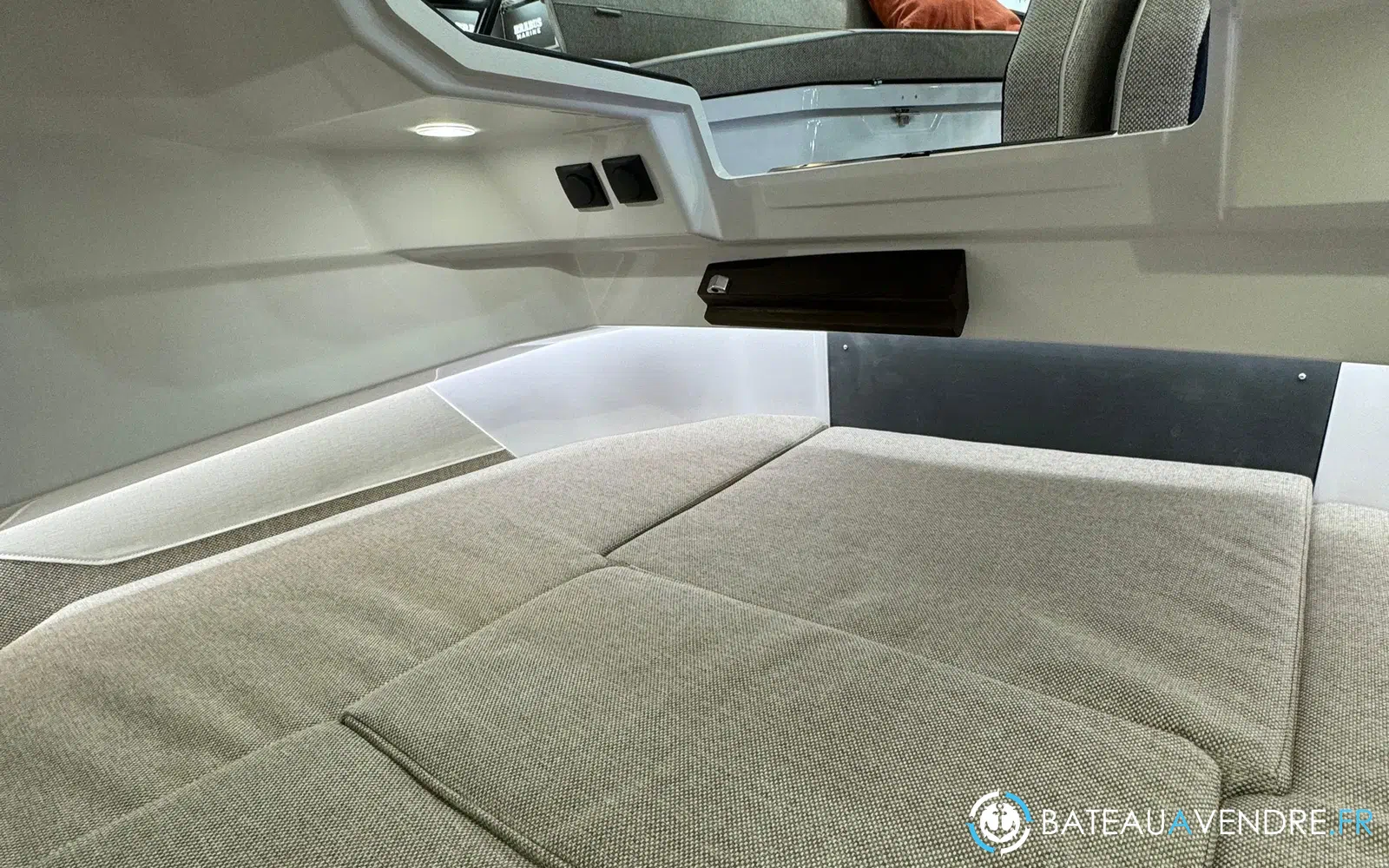 slider 23 Axopar 29 XC CROSS CABIN