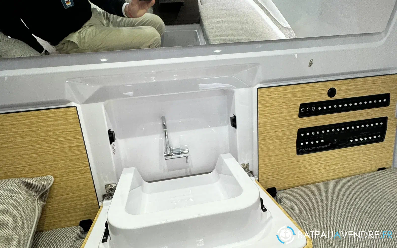 slider 25 Axopar 29 XC CROSS CABIN