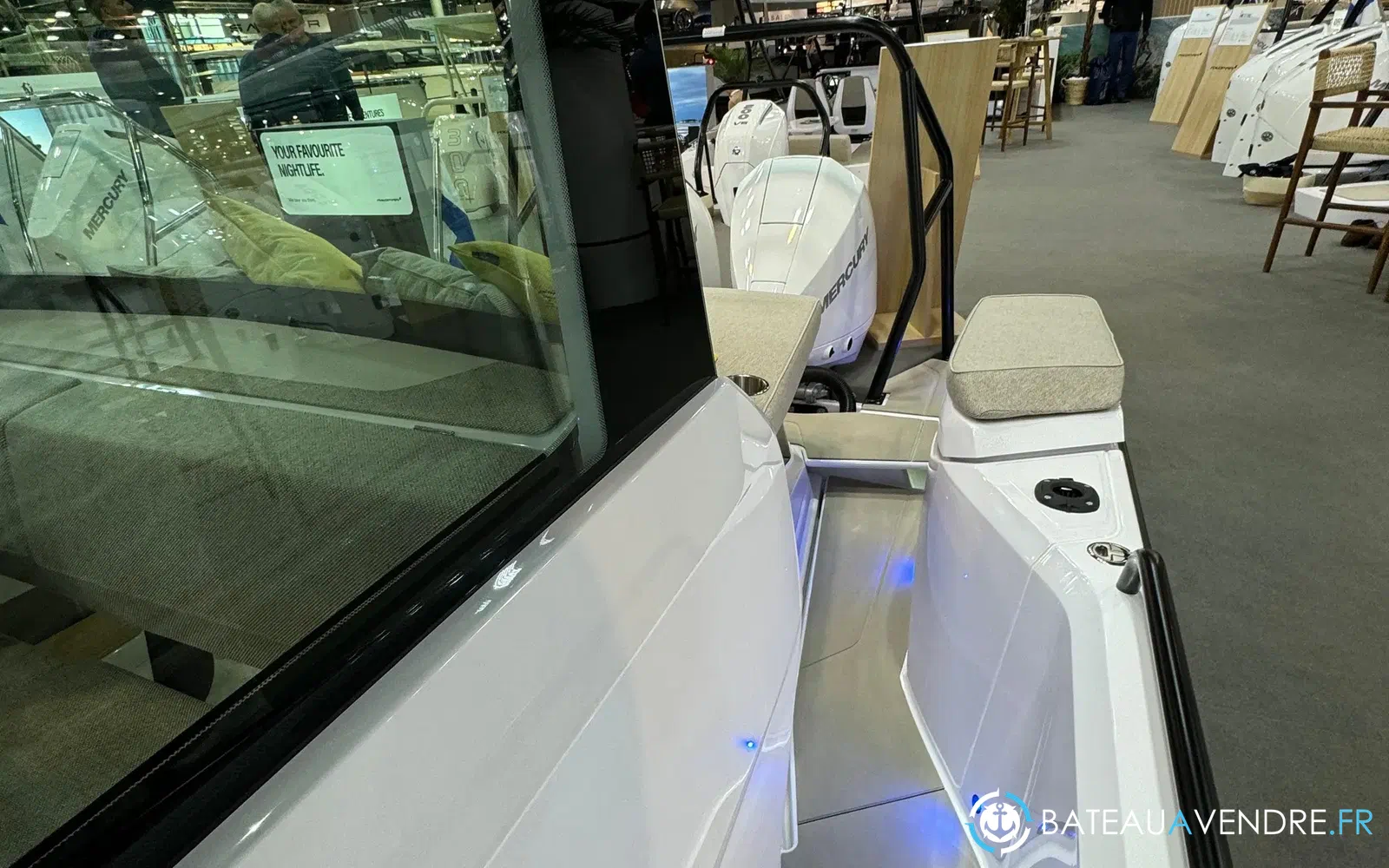 slider 7 Axopar 29 XC CROSS CABIN