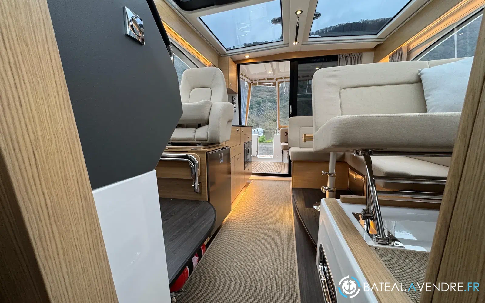 slider 13 Nimbus 365 Coupe