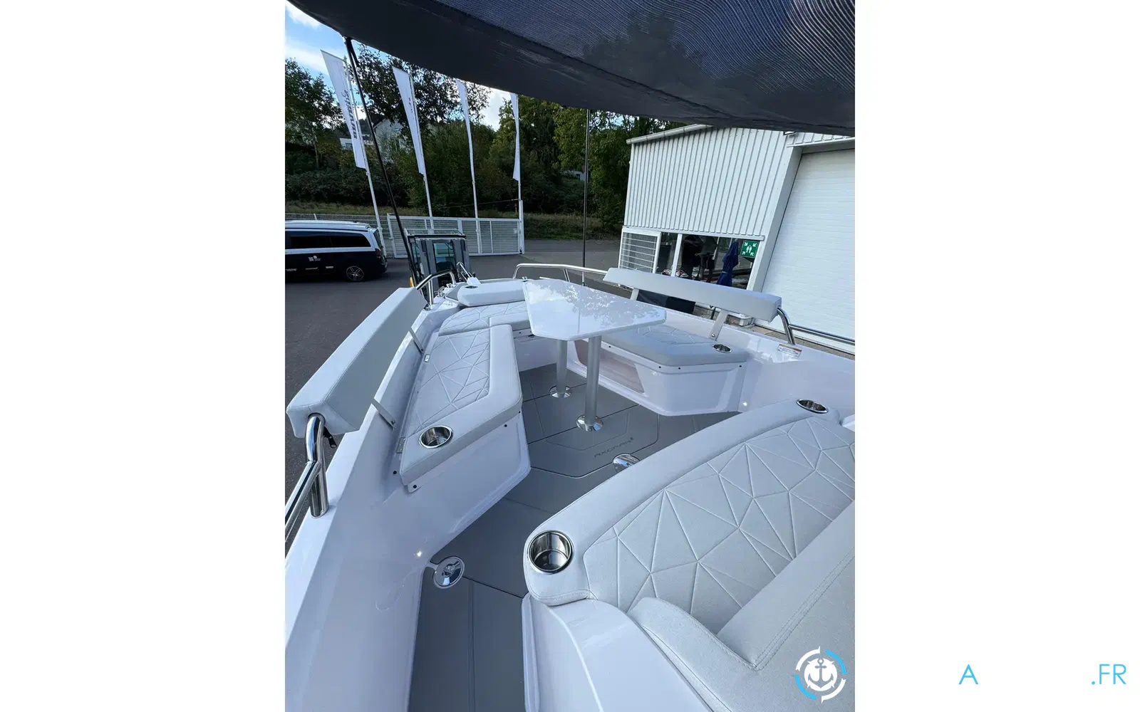 slider 27 Axopar 29 XC CROSS CABIN