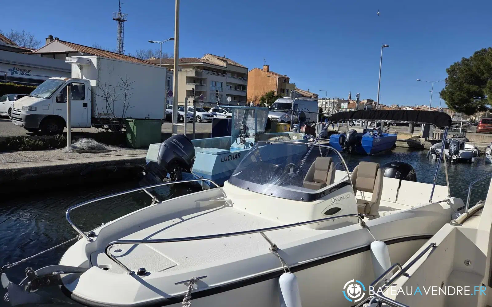 slider 17 Quicksilver Activ 605 Sundeck