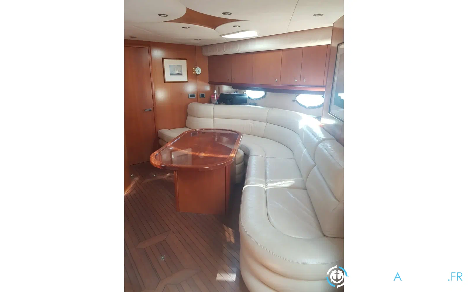 slider 7 Sunseeker Predator 61