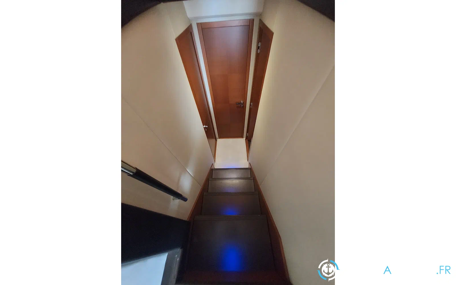 slider 12 Jeanneau Prestige 500 Fly
