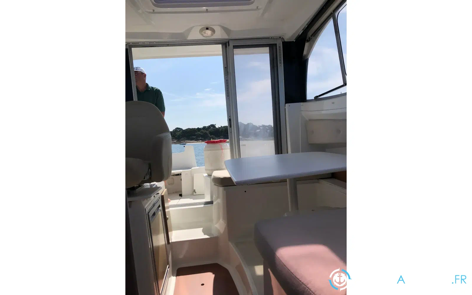 slider 3 Beneteau Antares 6.80