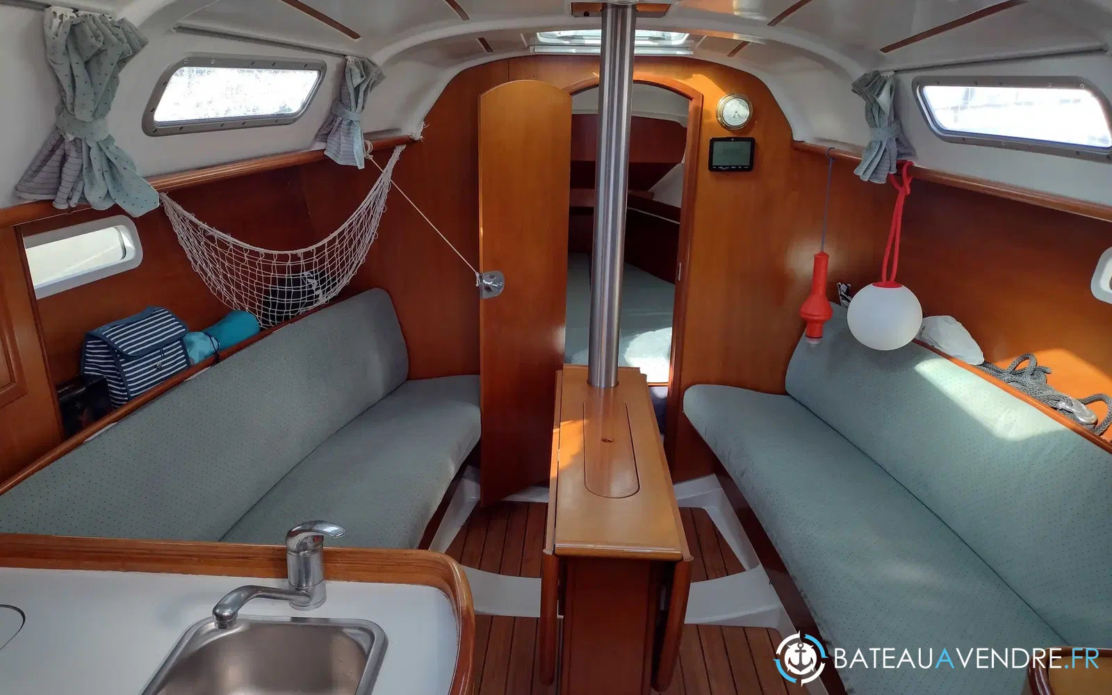 slider 1 Beneteau Oceanis 311 Clipper