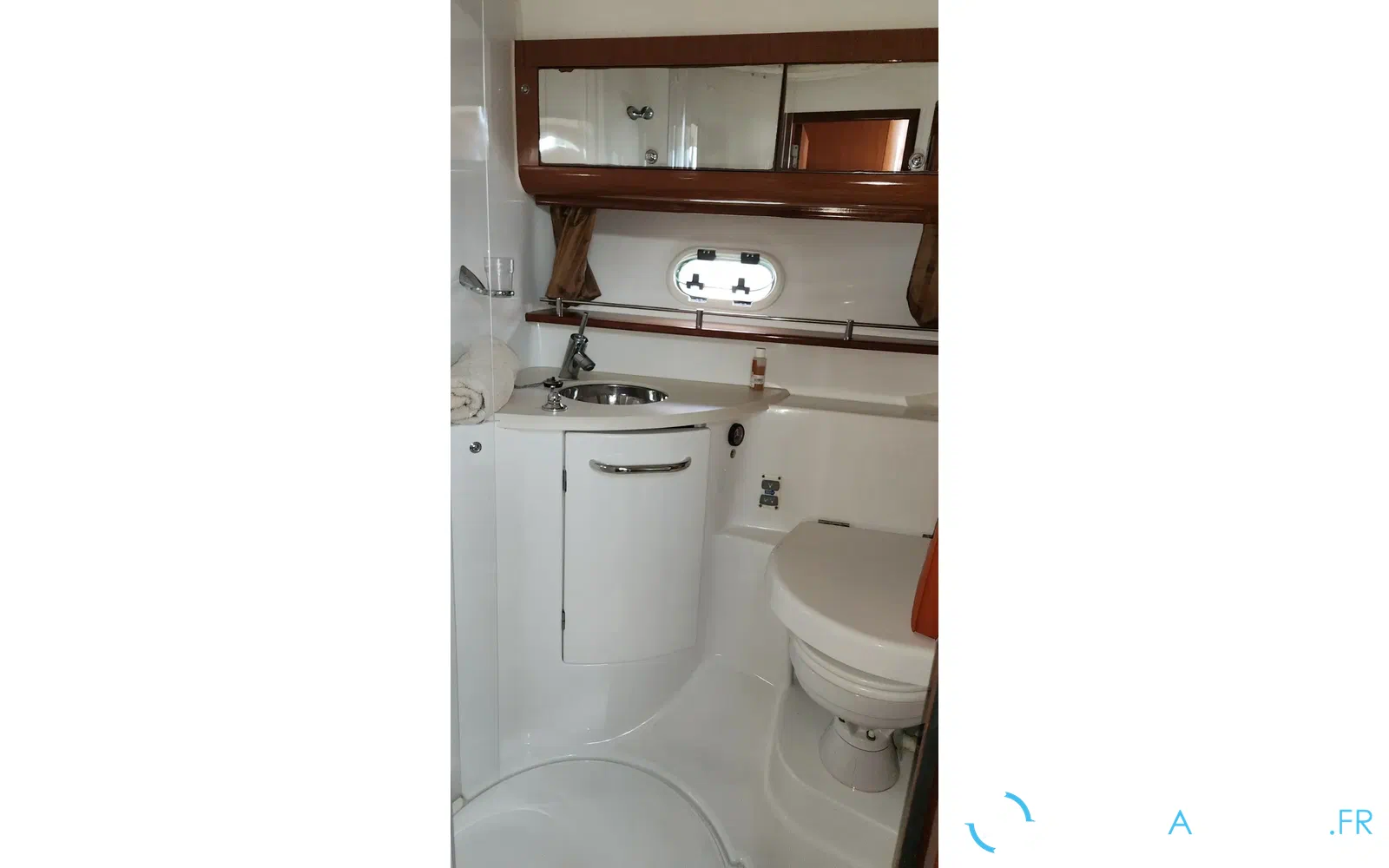 slider 12 Jeanneau Prestige 42 Fly