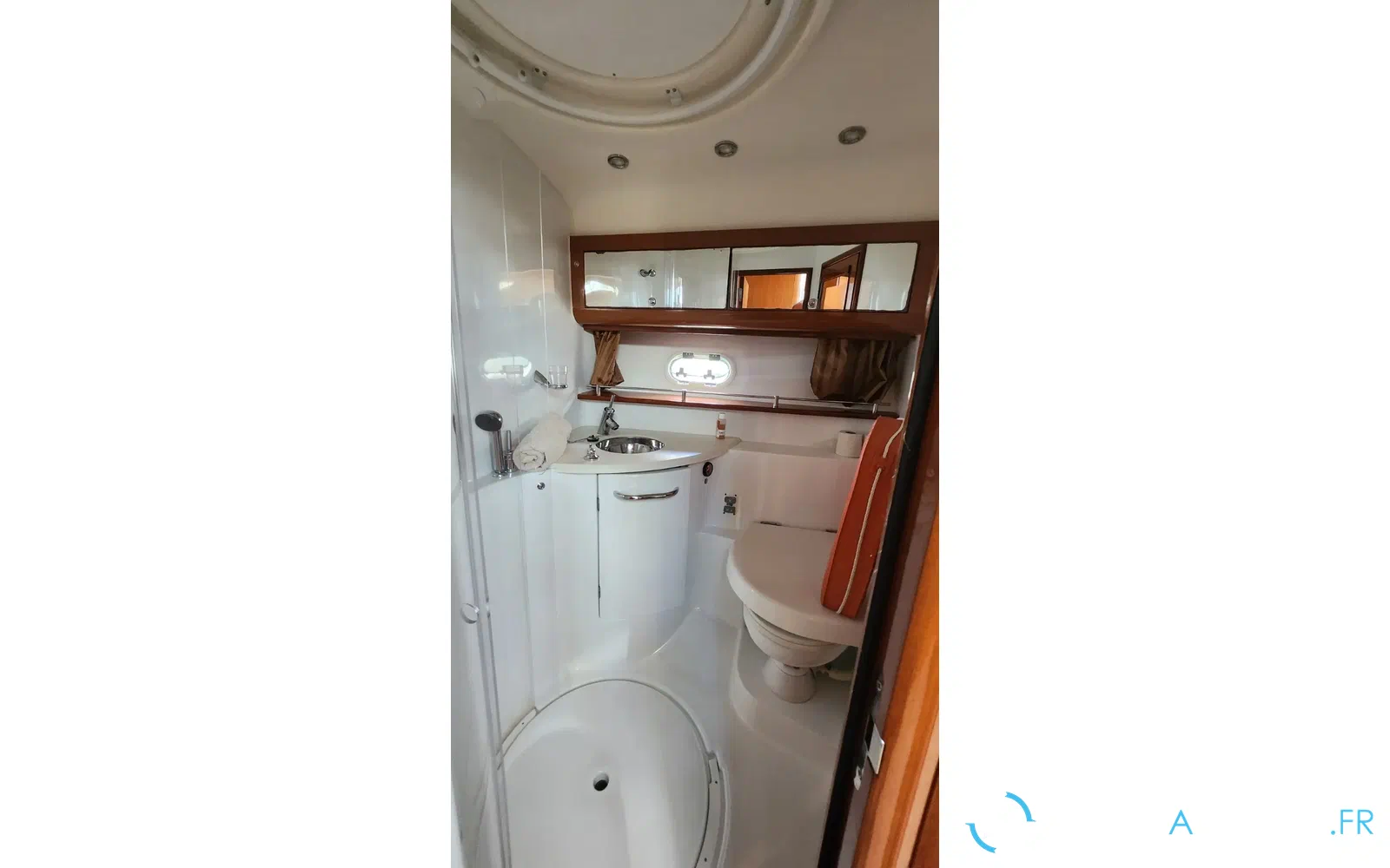 slider 20 Jeanneau Prestige 42 Fly
