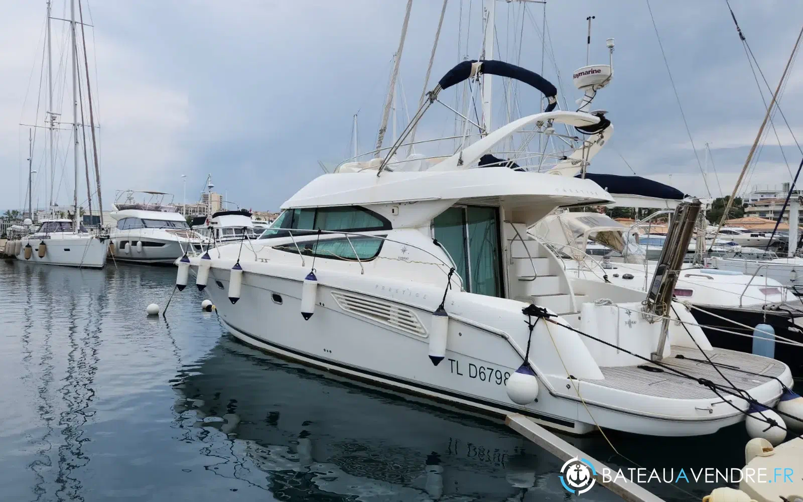 slider 2 Jeanneau Prestige 42 Fly