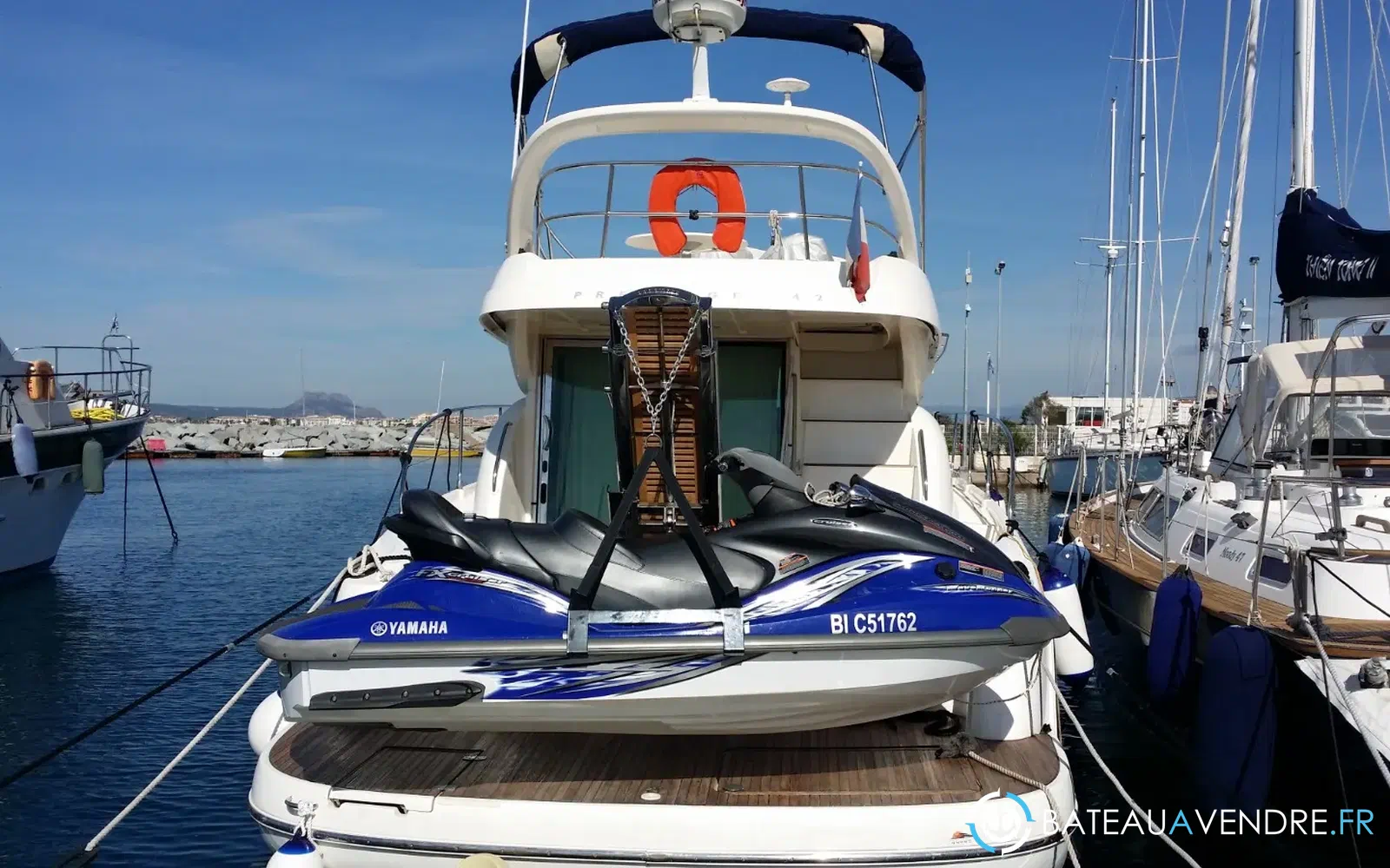 slider 3 Jeanneau Prestige 42 Fly