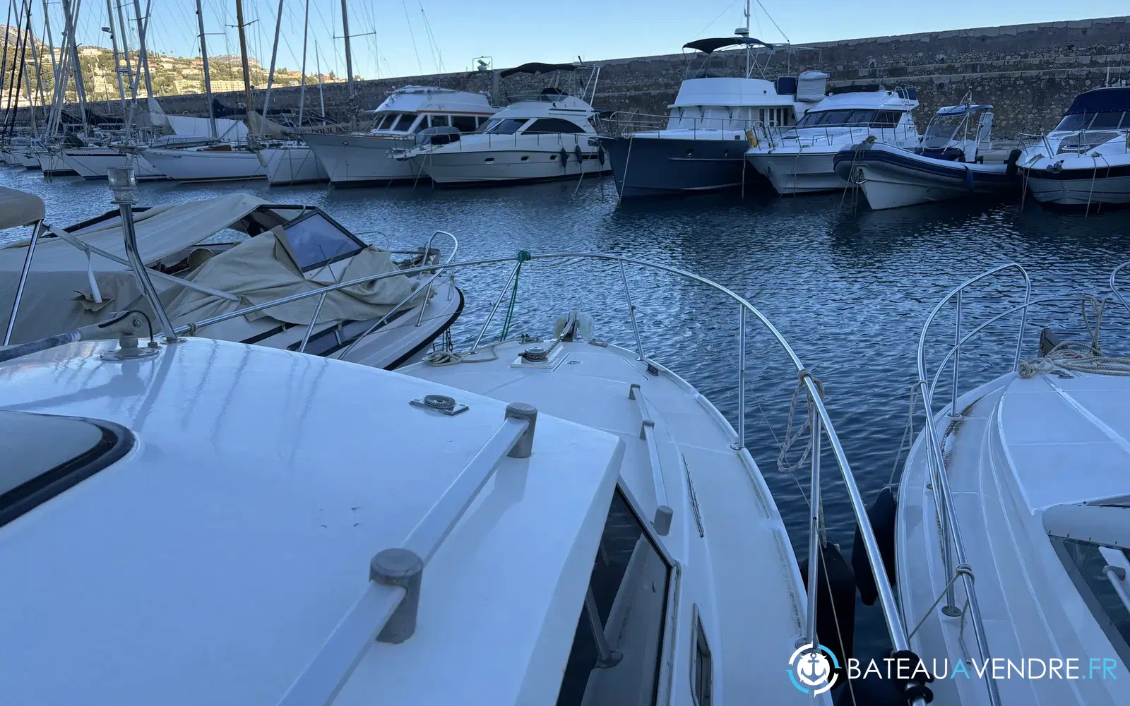slider 9 Beneteau Antares 860