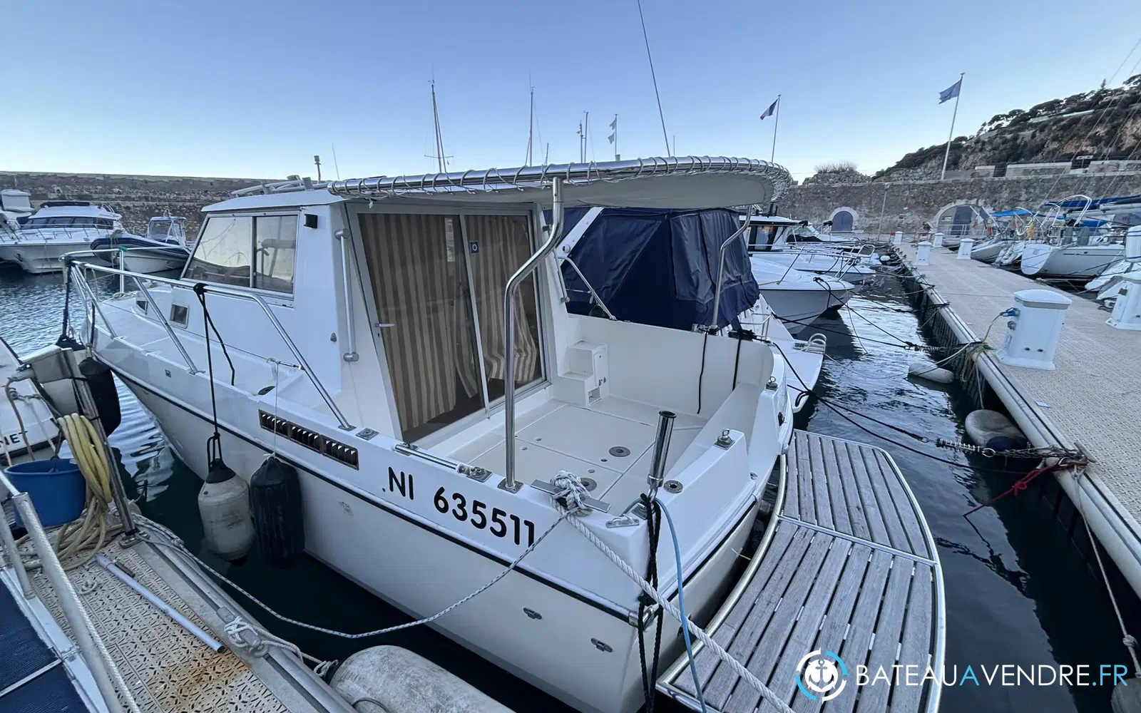 slider 1 Beneteau Antares 860