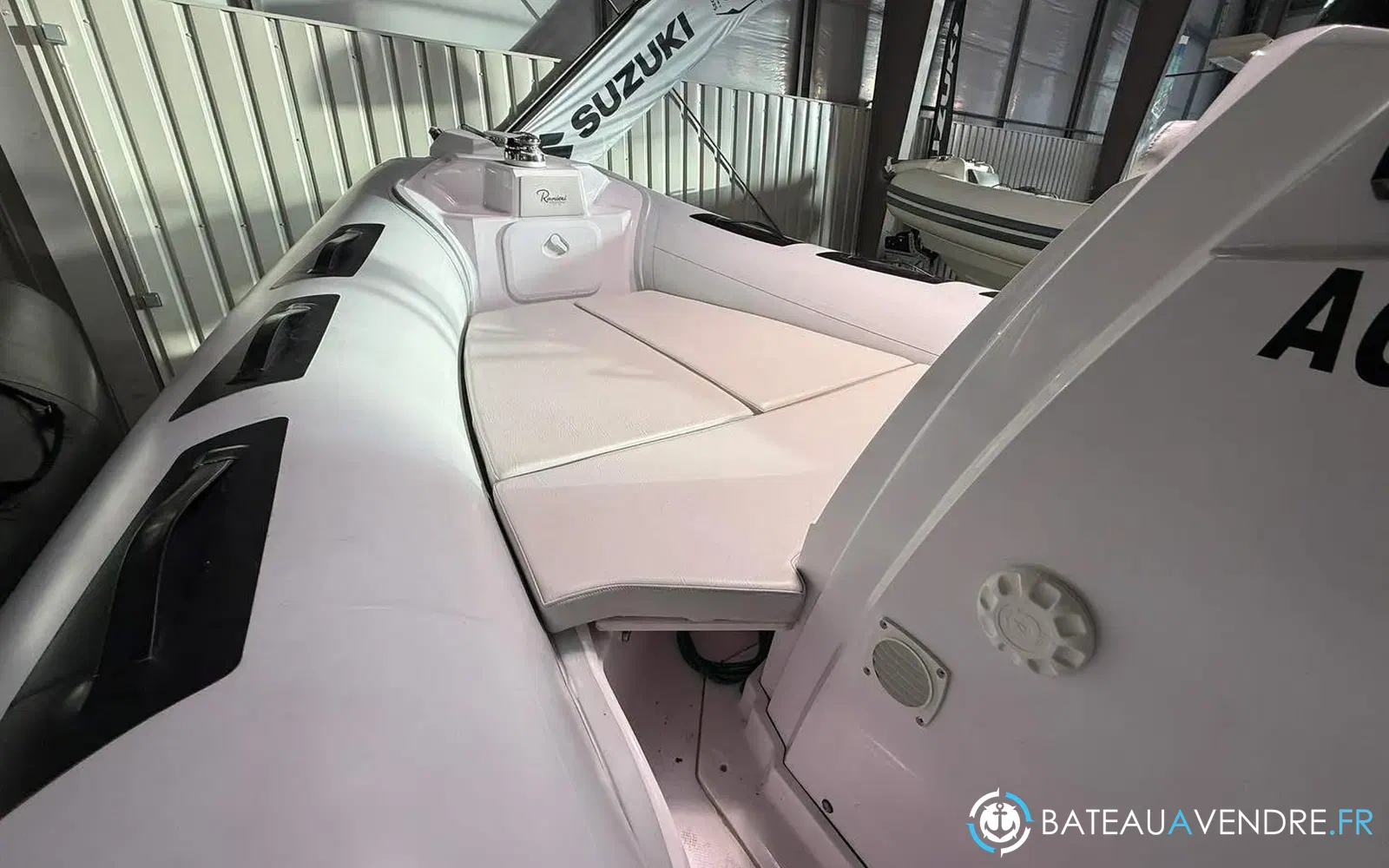 slider 12 Ranieri Cayman 19 S