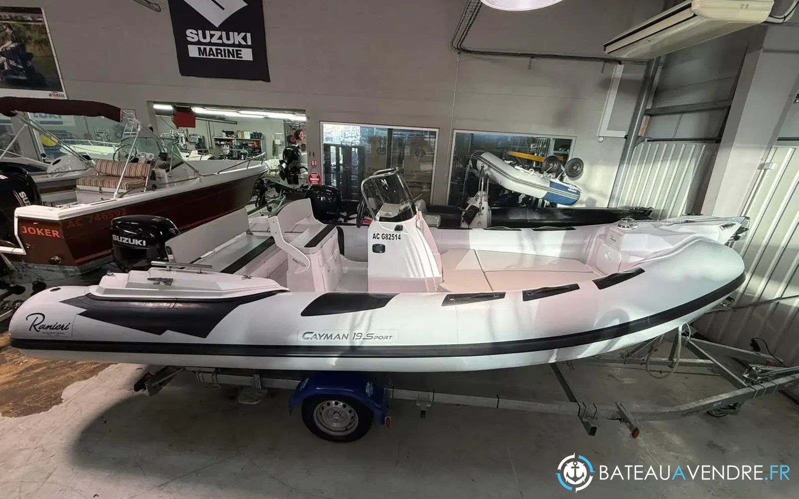 slider 1 Ranieri Cayman 19 S
