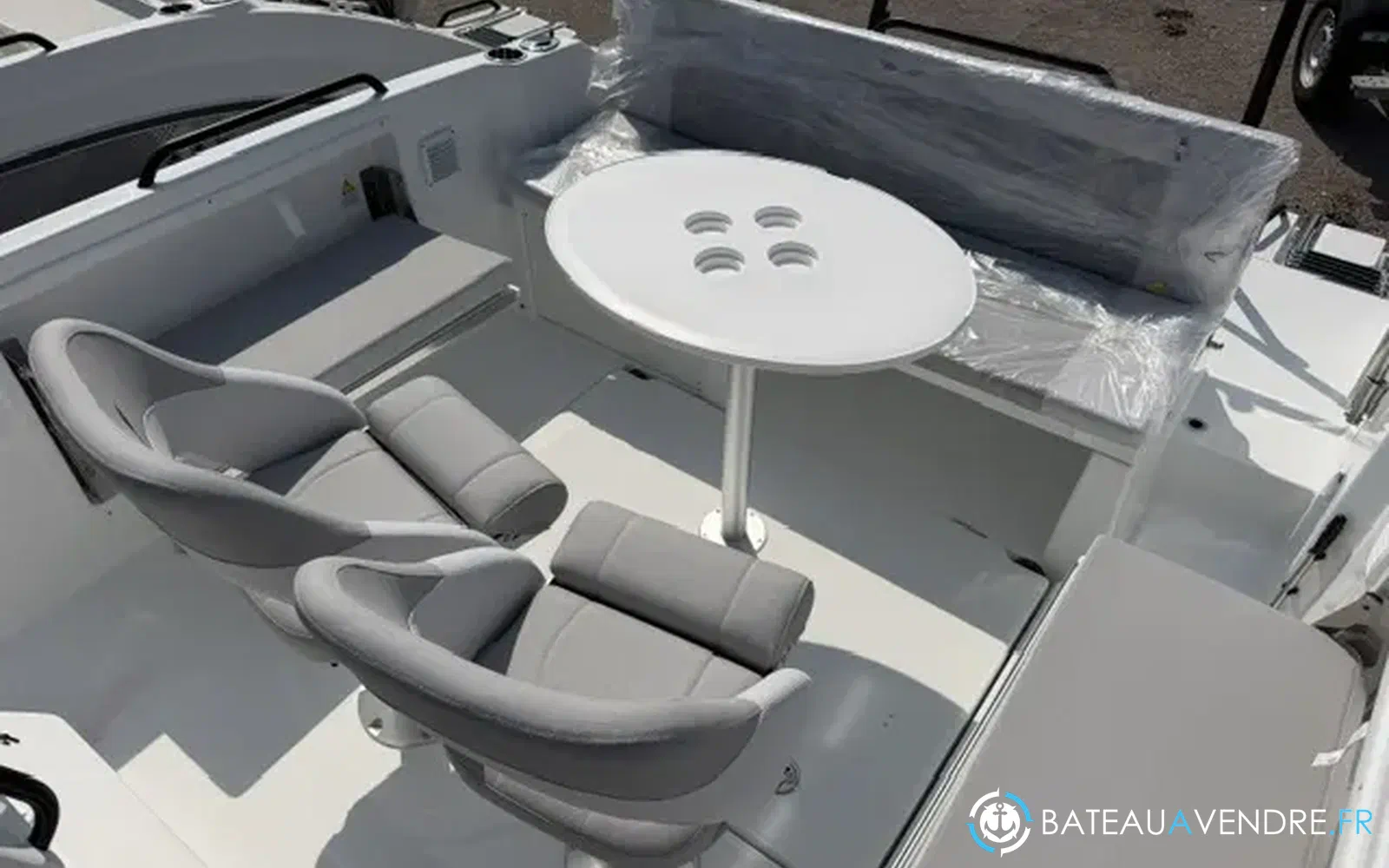 slider 4 Beneteau Flyer 7 SPACEdeck