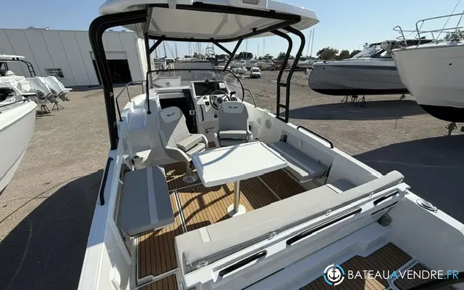 slider 11 Beneteau Flyer 8 SUNdeck V2