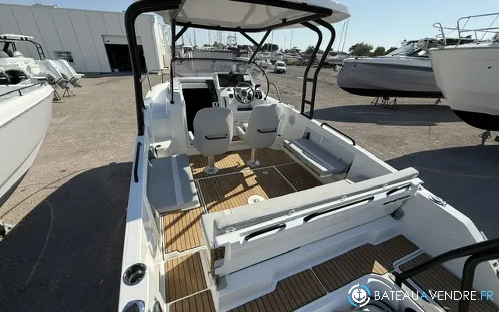 slider 2 Beneteau Flyer 8 SUNdeck V2