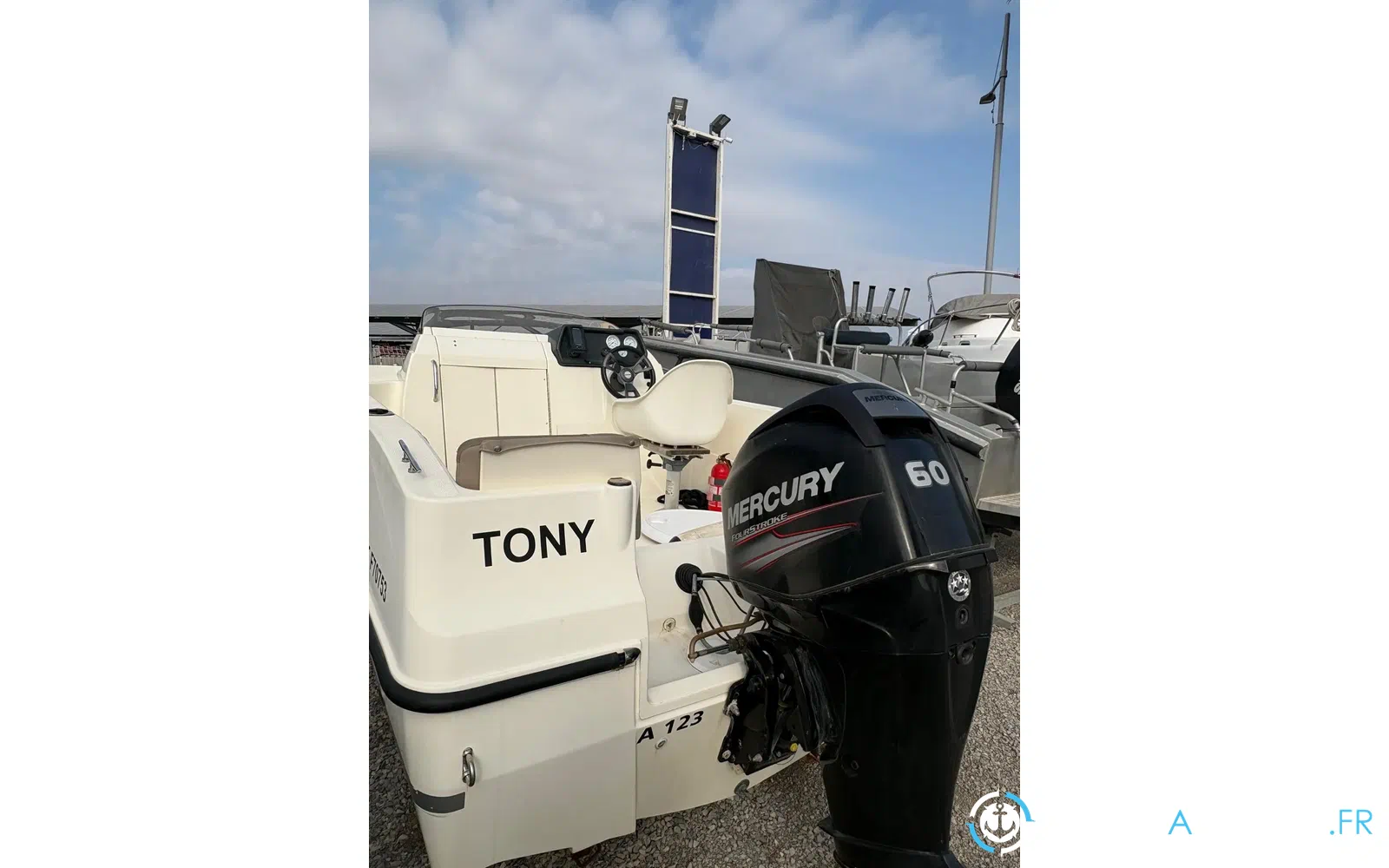 slider 12 Quicksilver Activ 455 Cabin