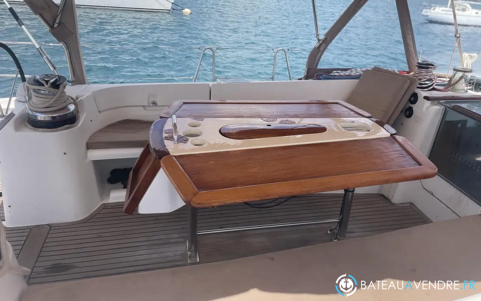 slider 17 Beneteau Oceanis 523