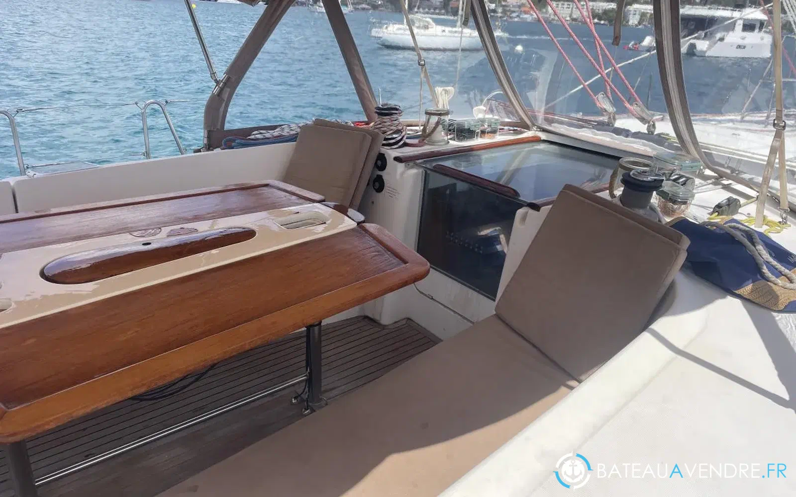 slider 18 Beneteau Oceanis 523