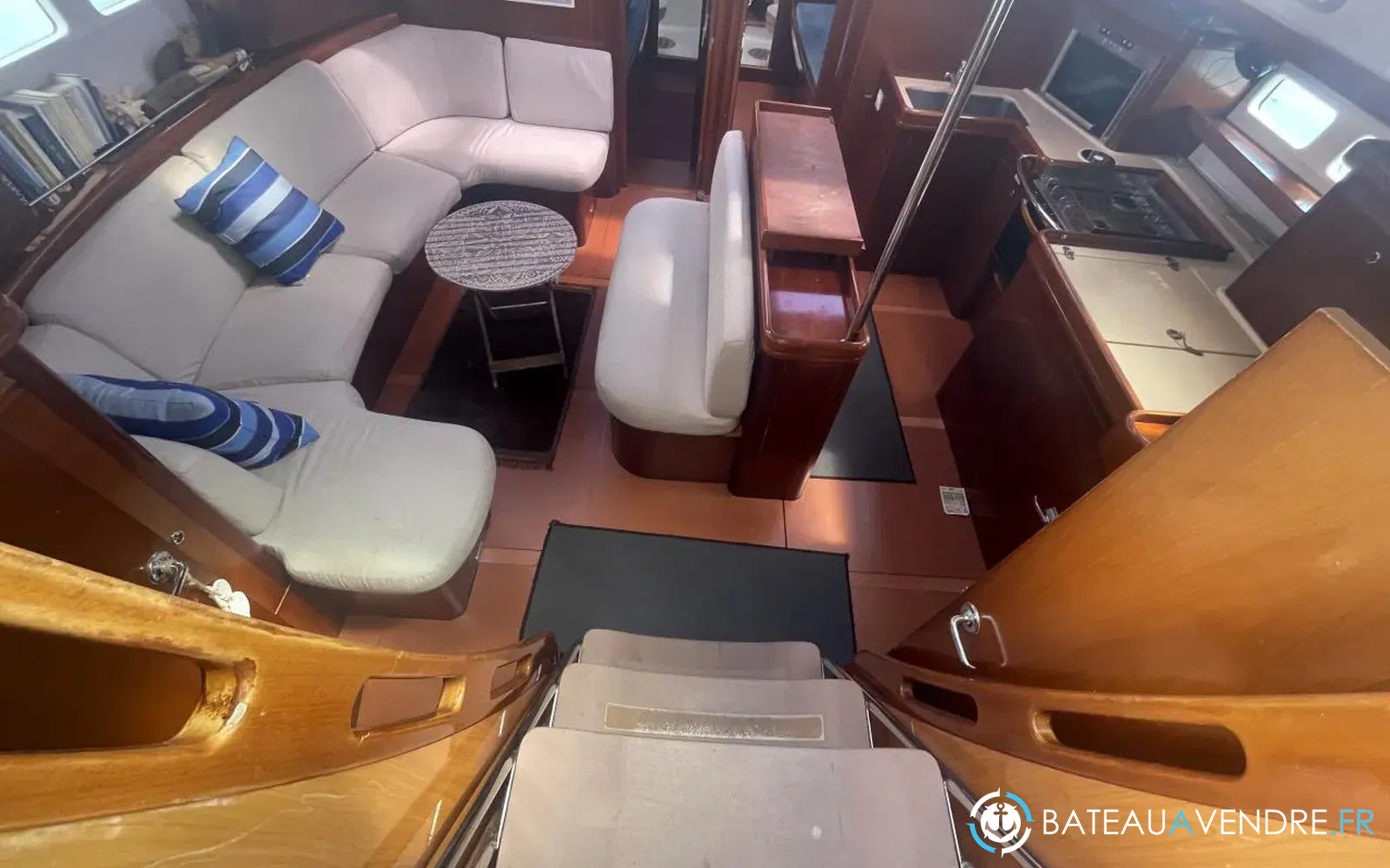 slider 21 Beneteau Oceanis 523