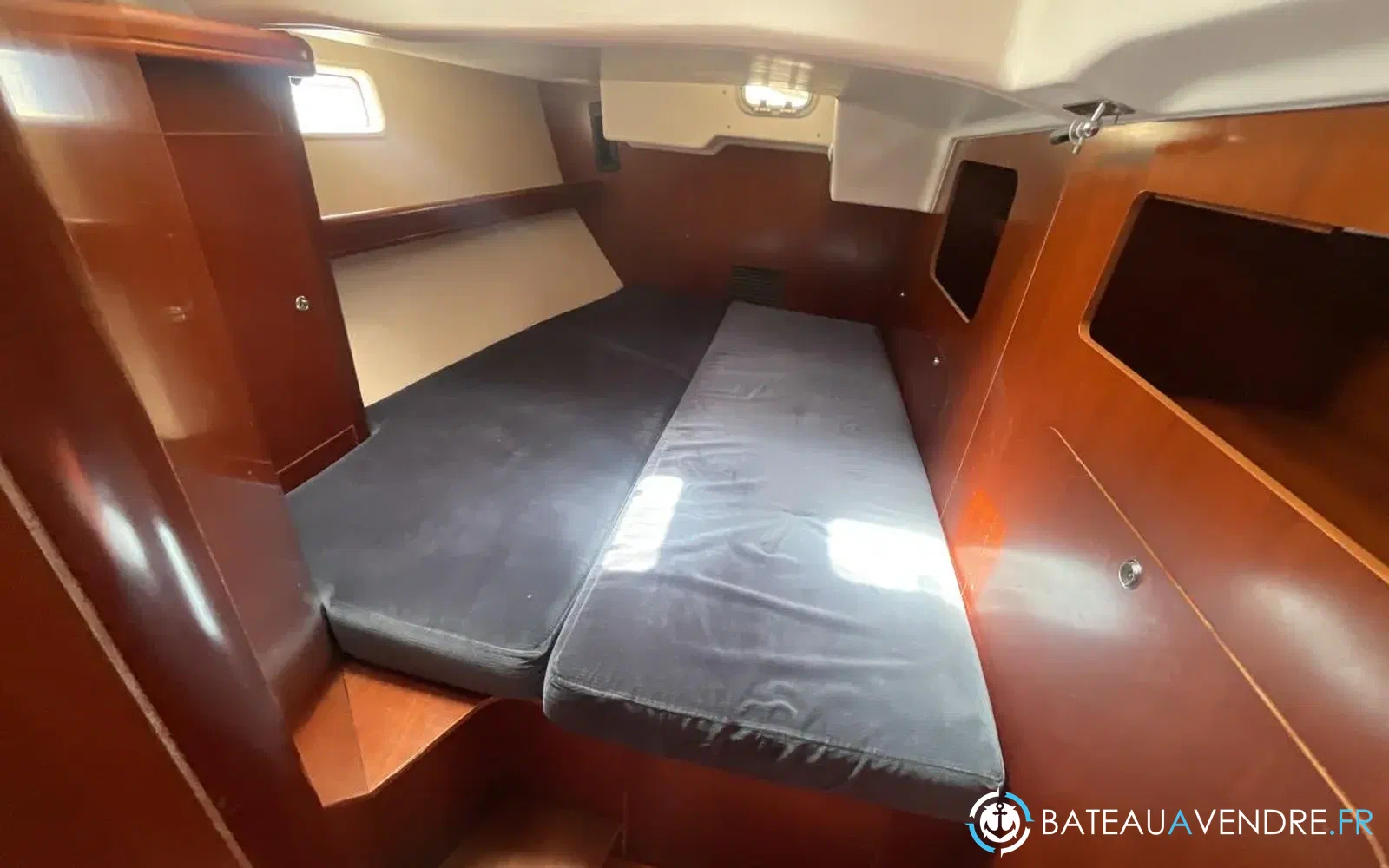 slider 33 Beneteau Oceanis 523