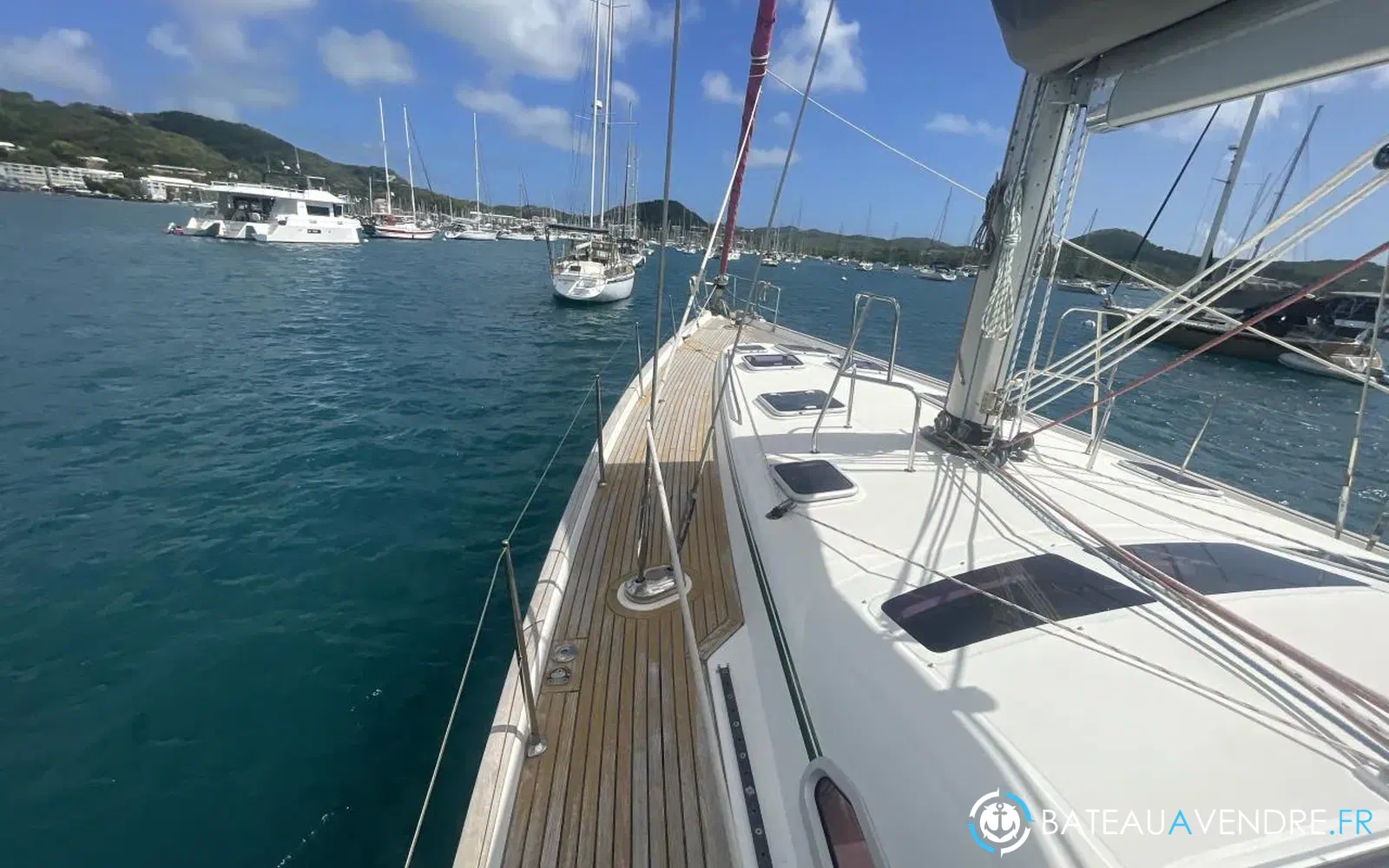 slider 8 Beneteau Oceanis 523