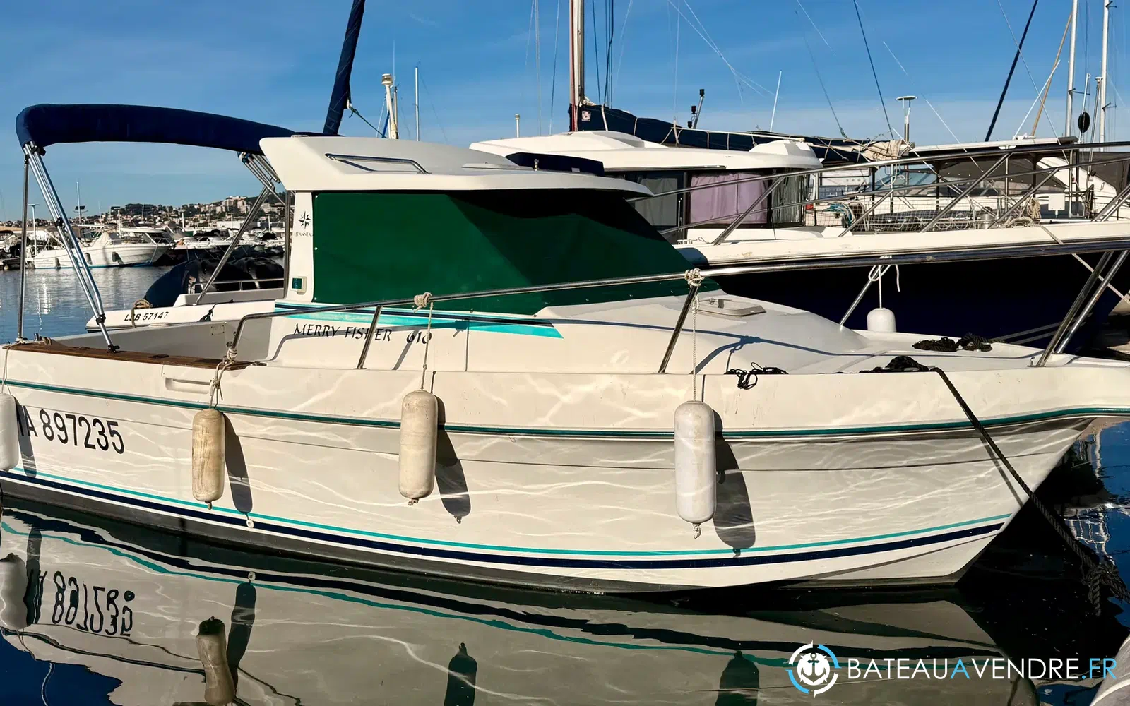 slider 0 Jeanneau Merry Fisher 610