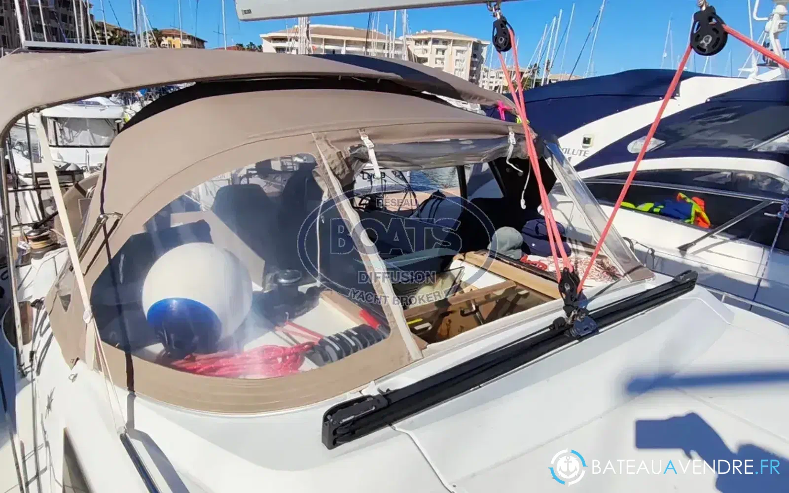 slider 14 Jeanneau Sun Odyssey 42 DS