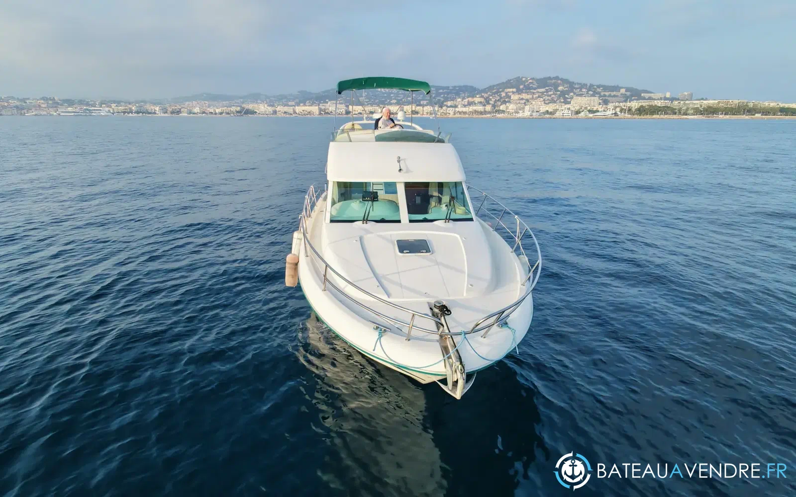 slider 10 Jeanneau Prestige 36