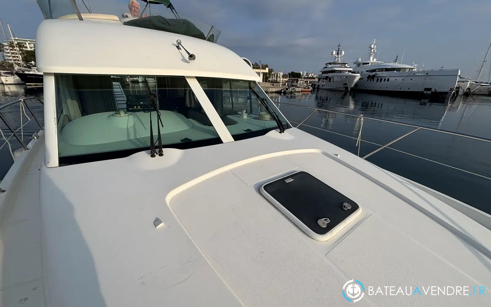 slider 16 Jeanneau Prestige 36
