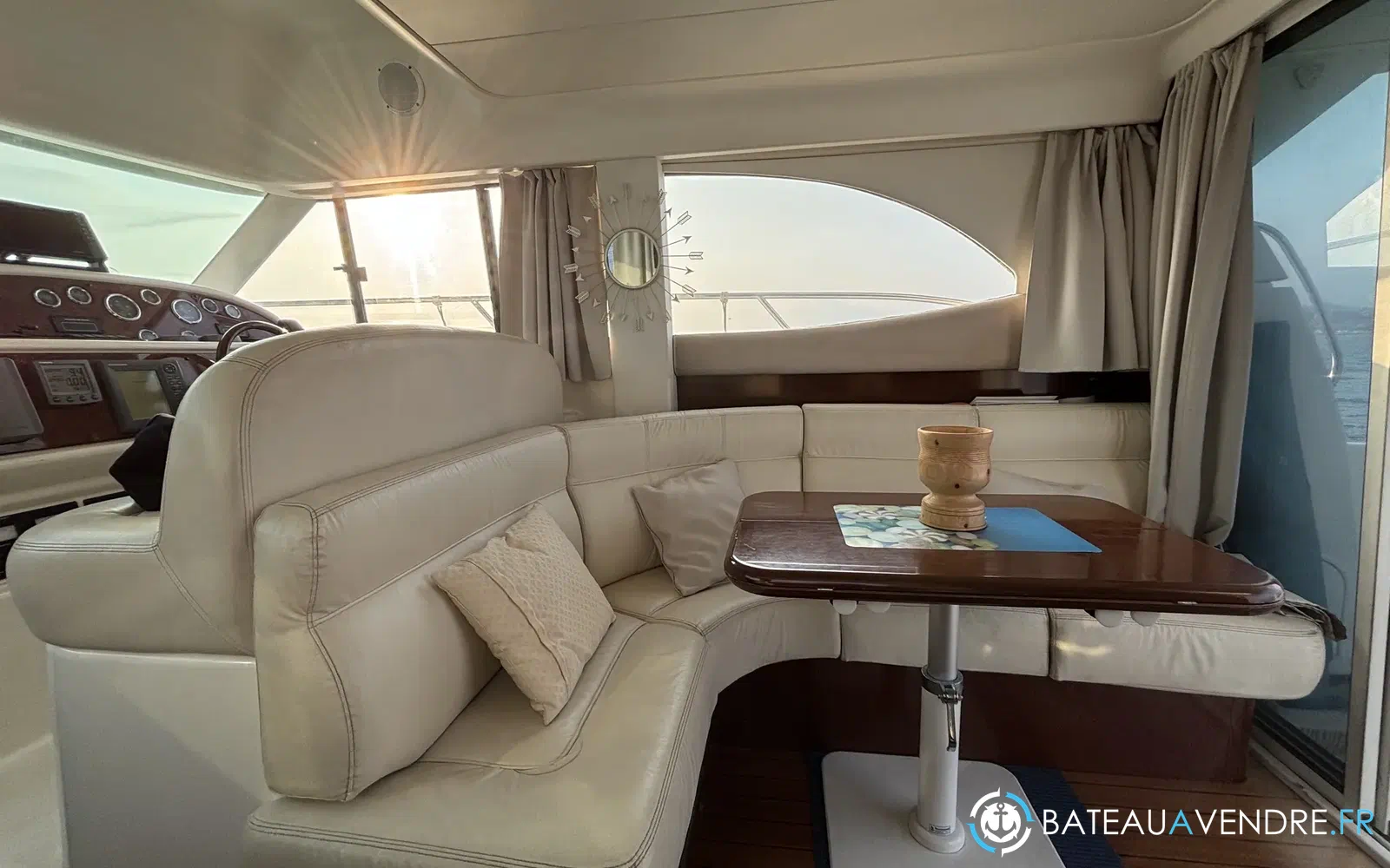 slider 28 Jeanneau Prestige 36
