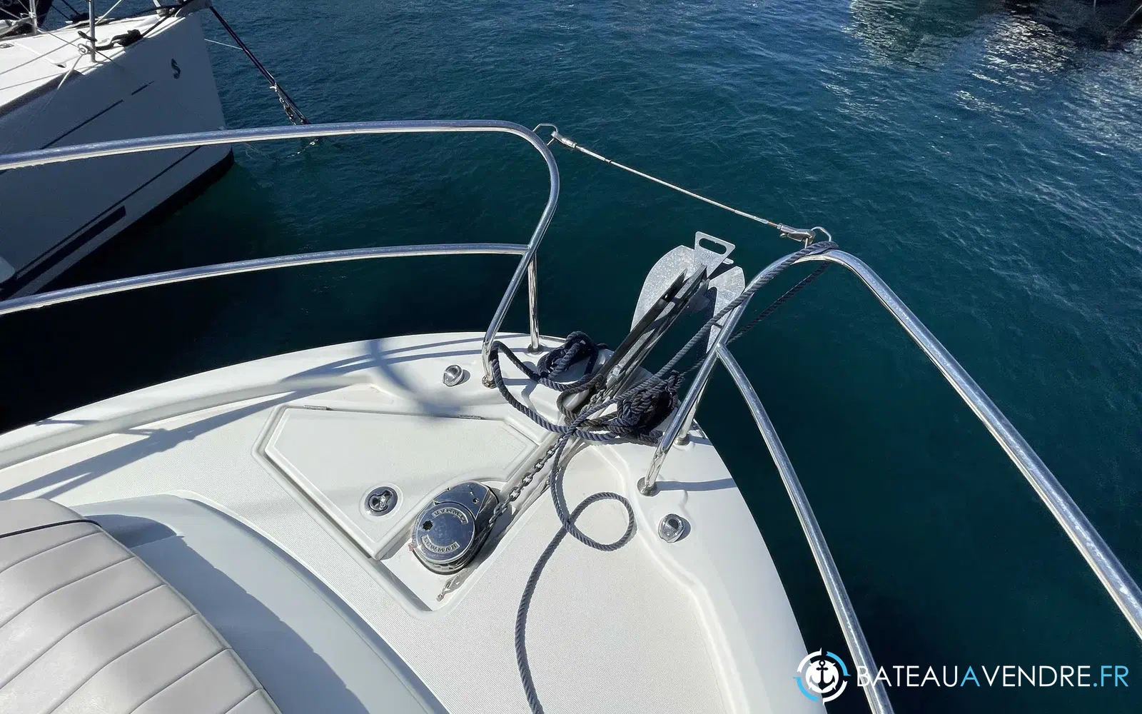 slider 10 Jeanneau Leader 30