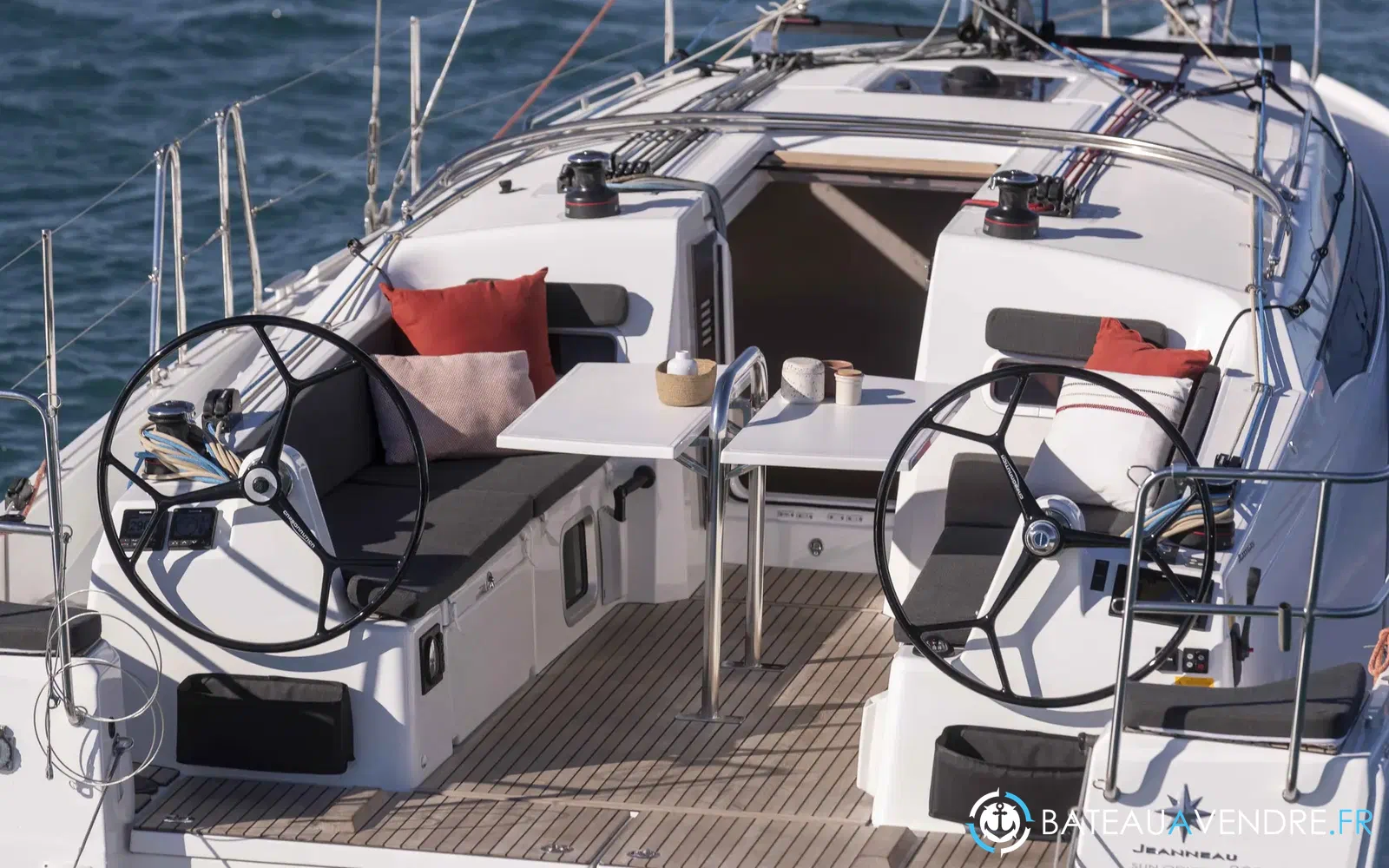 slider 4 Jeanneau Sun Odyssey 380