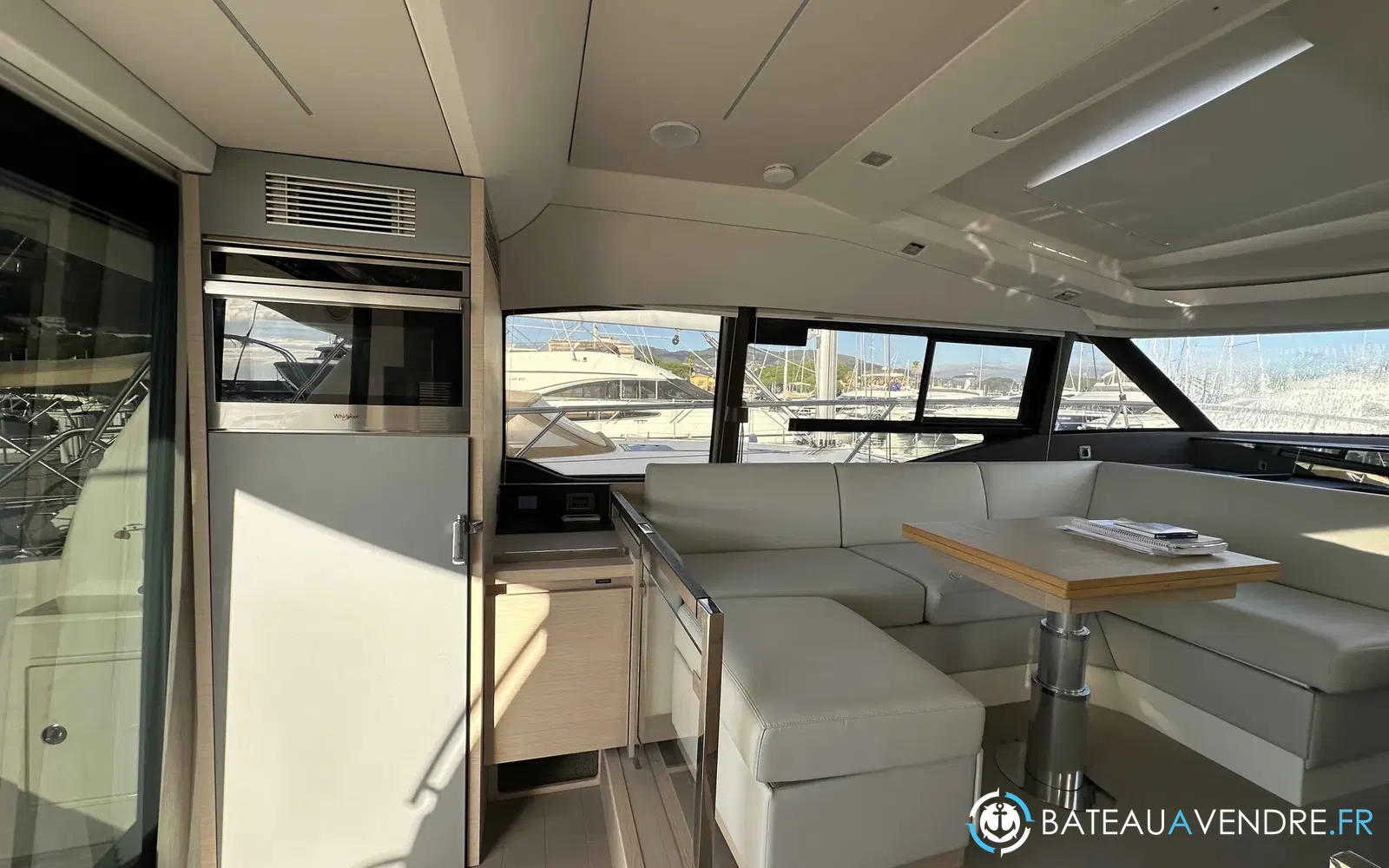 slider 14 Prestige Yachts 460 Fly