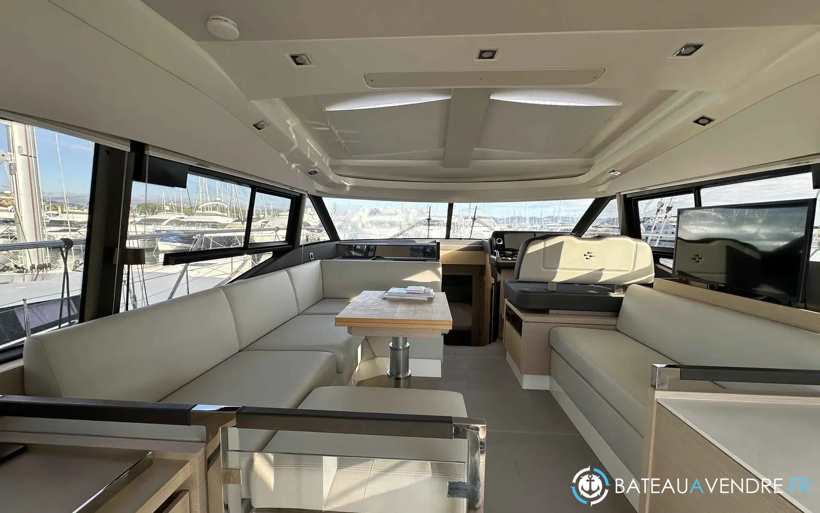 slider 15 Prestige Yachts 460 Fly