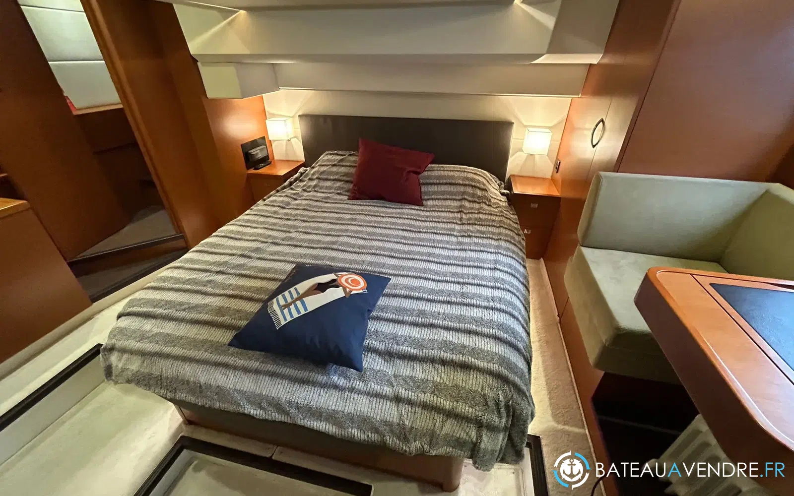 slider 8 Prestige Yachts 500 S