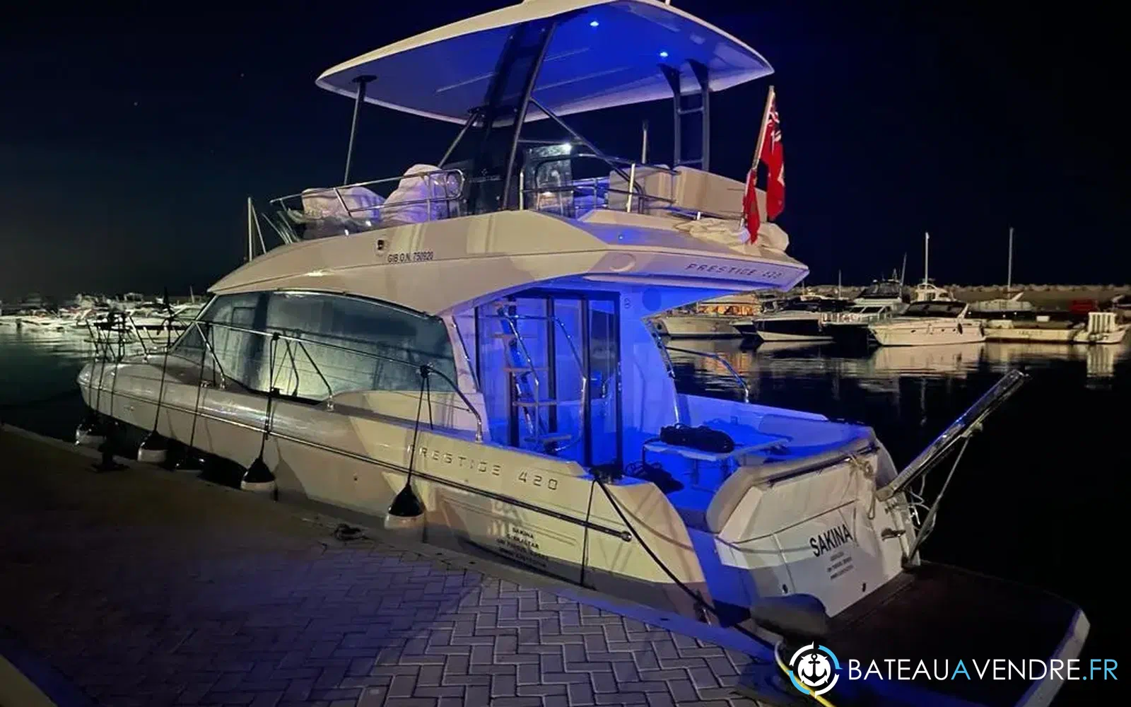 slider 6 Prestige Yachts 420 Fly