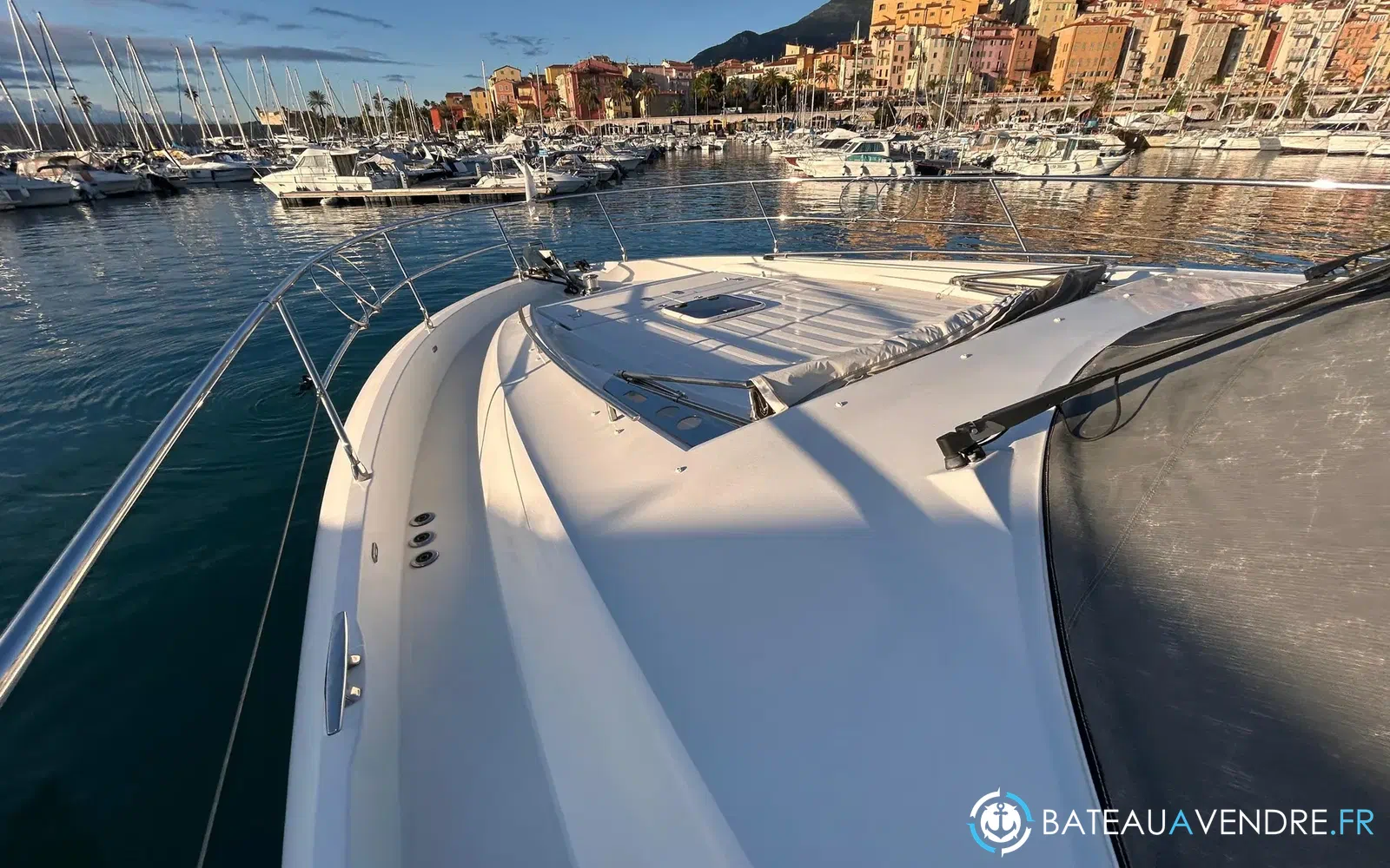 slider 9 Prestige Yachts 560 S