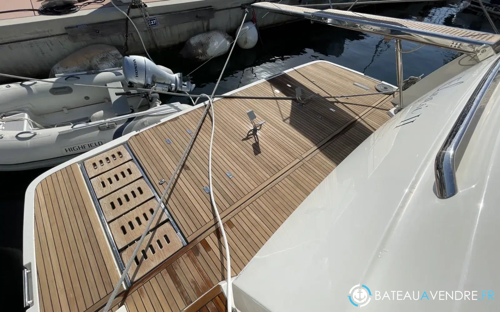 slider 14 Prestige Yachts 560 S